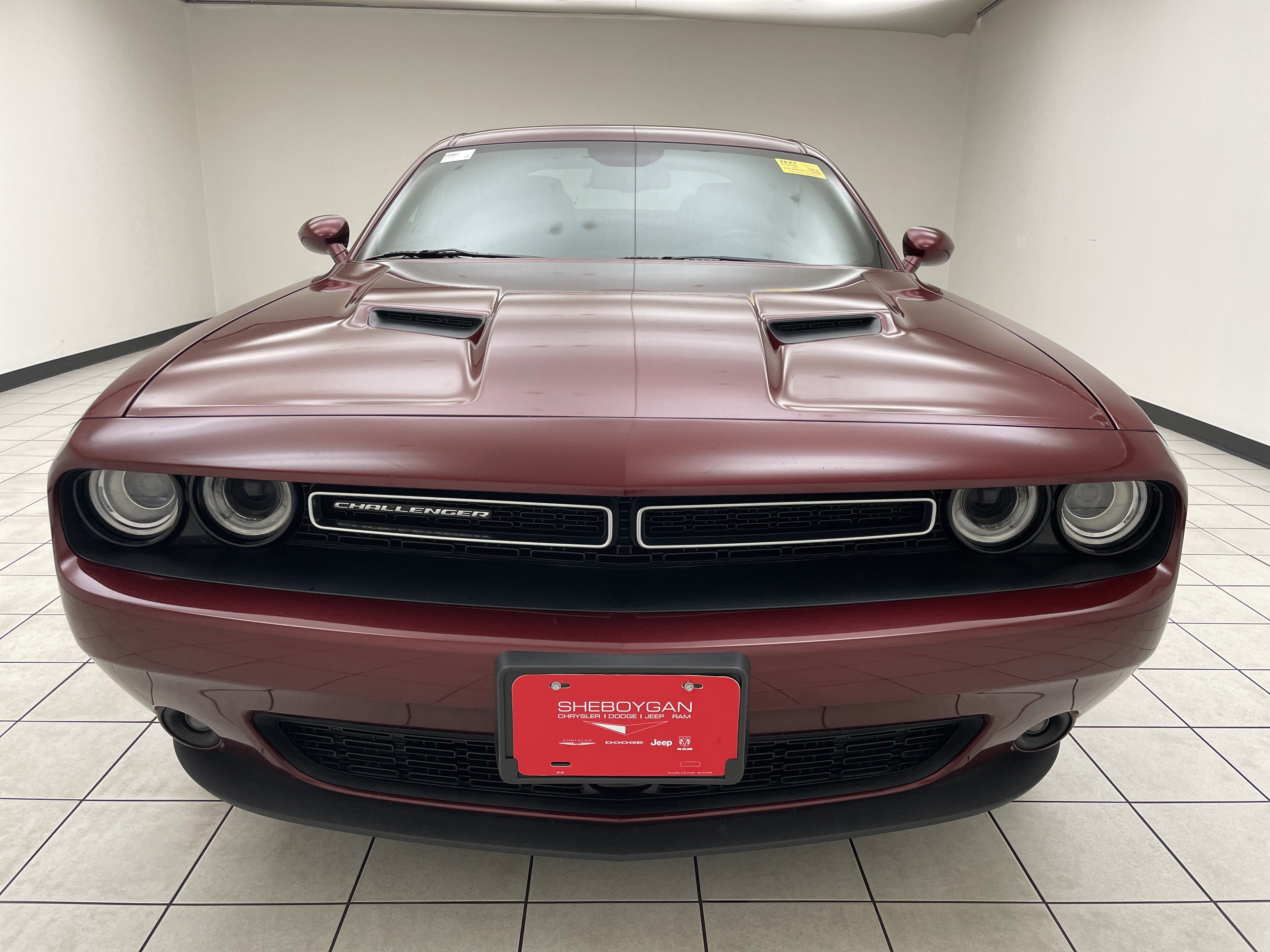 2018 Dodge Challenger SXT Plus