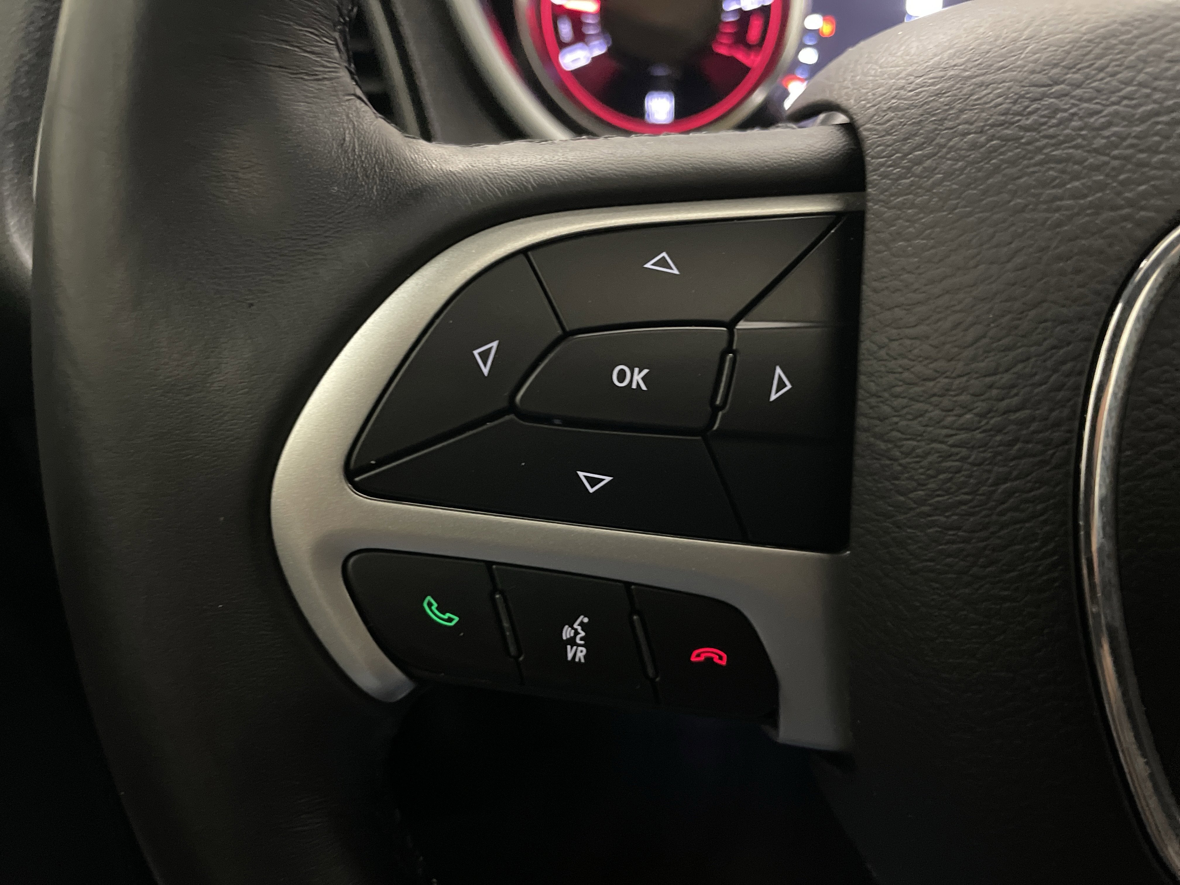 2018 Dodge Challenger SXT Plus