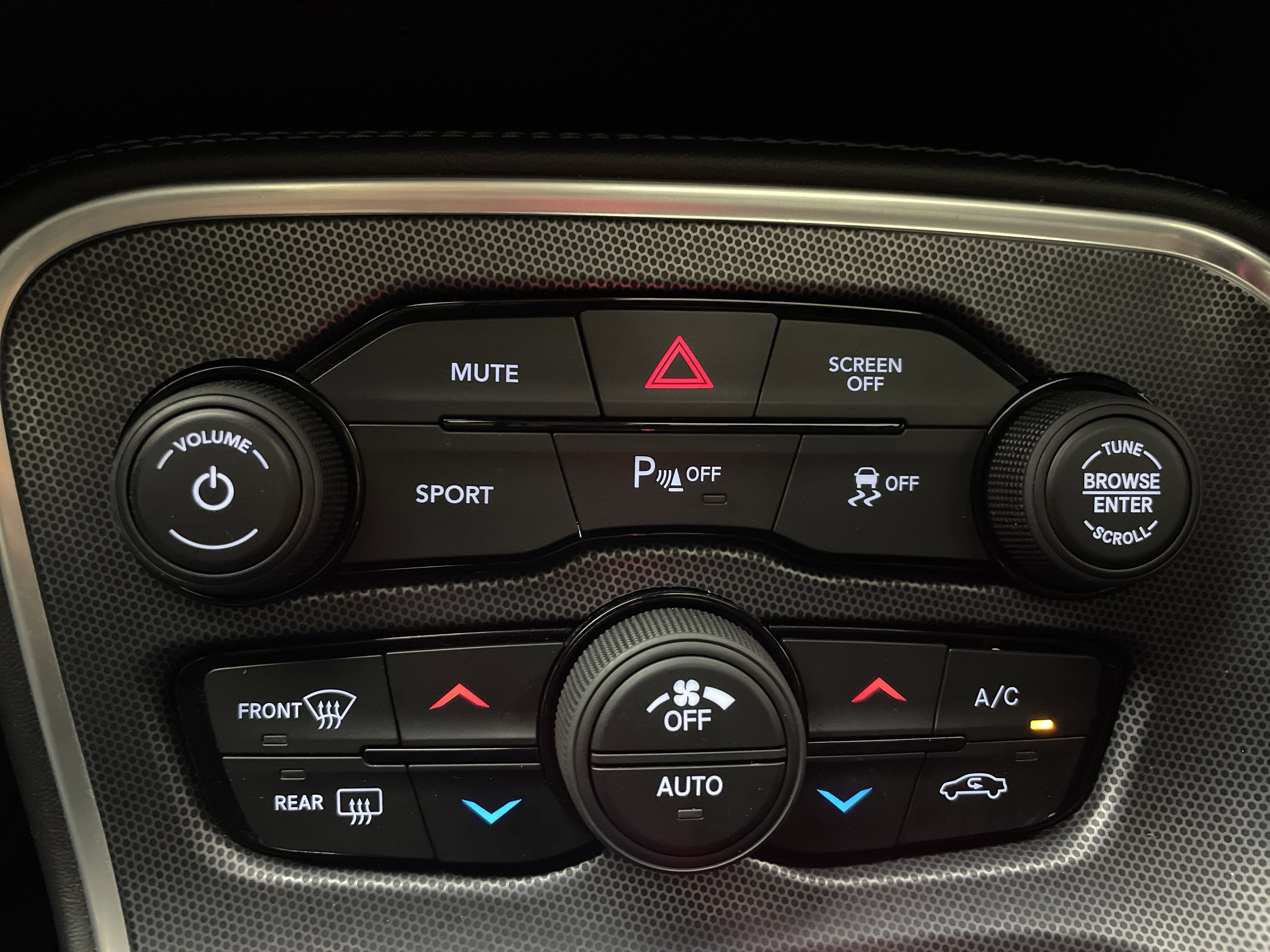2018 Dodge Challenger SXT Plus