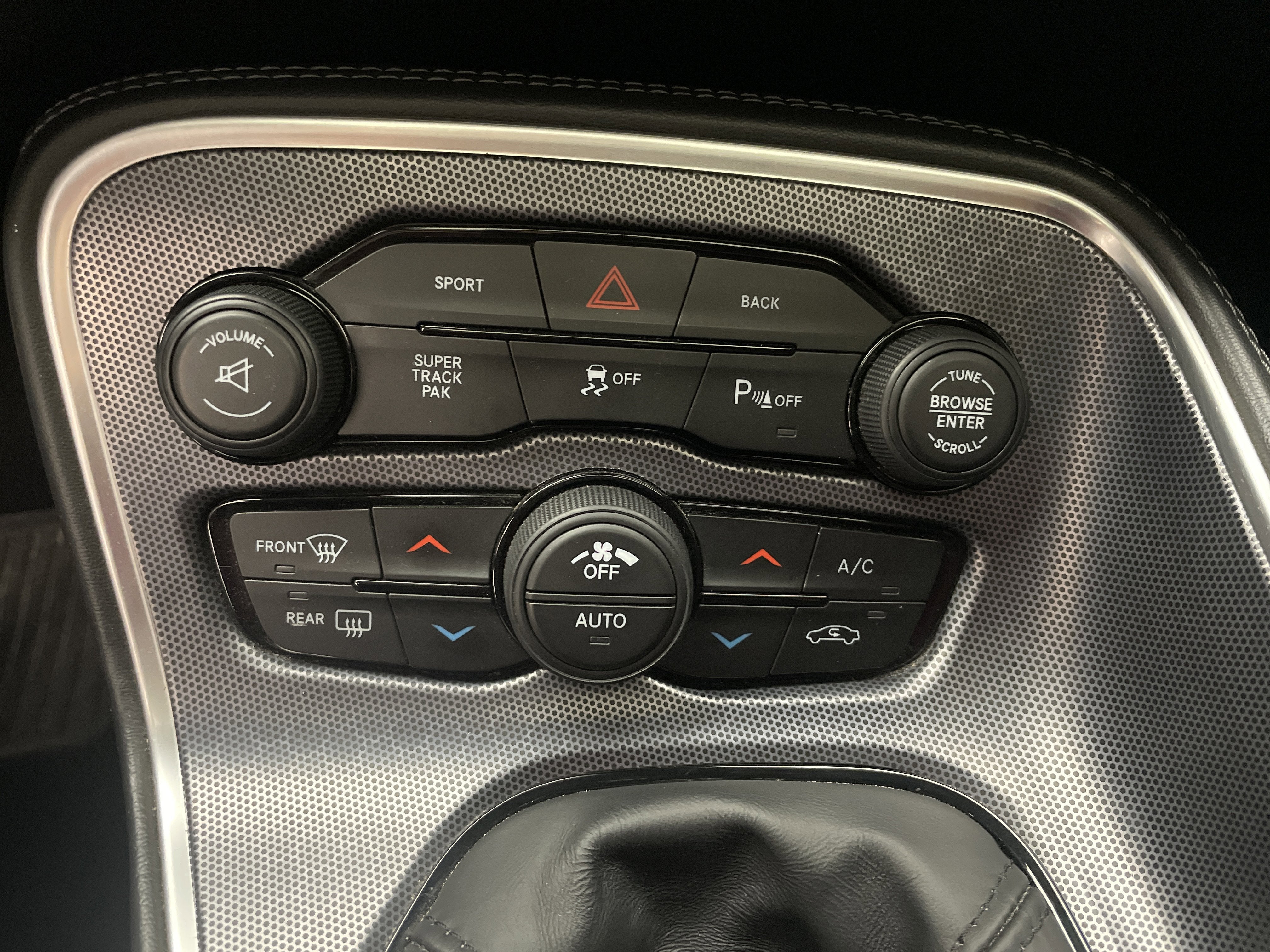 2015 Dodge Challenger R/T Plus