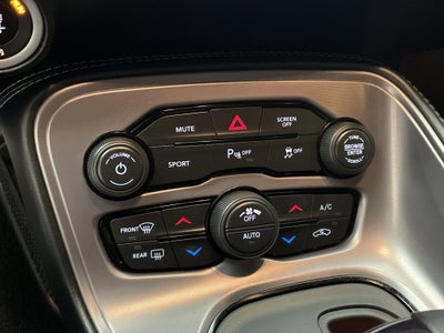 2023 Dodge Challenger SXT AWD