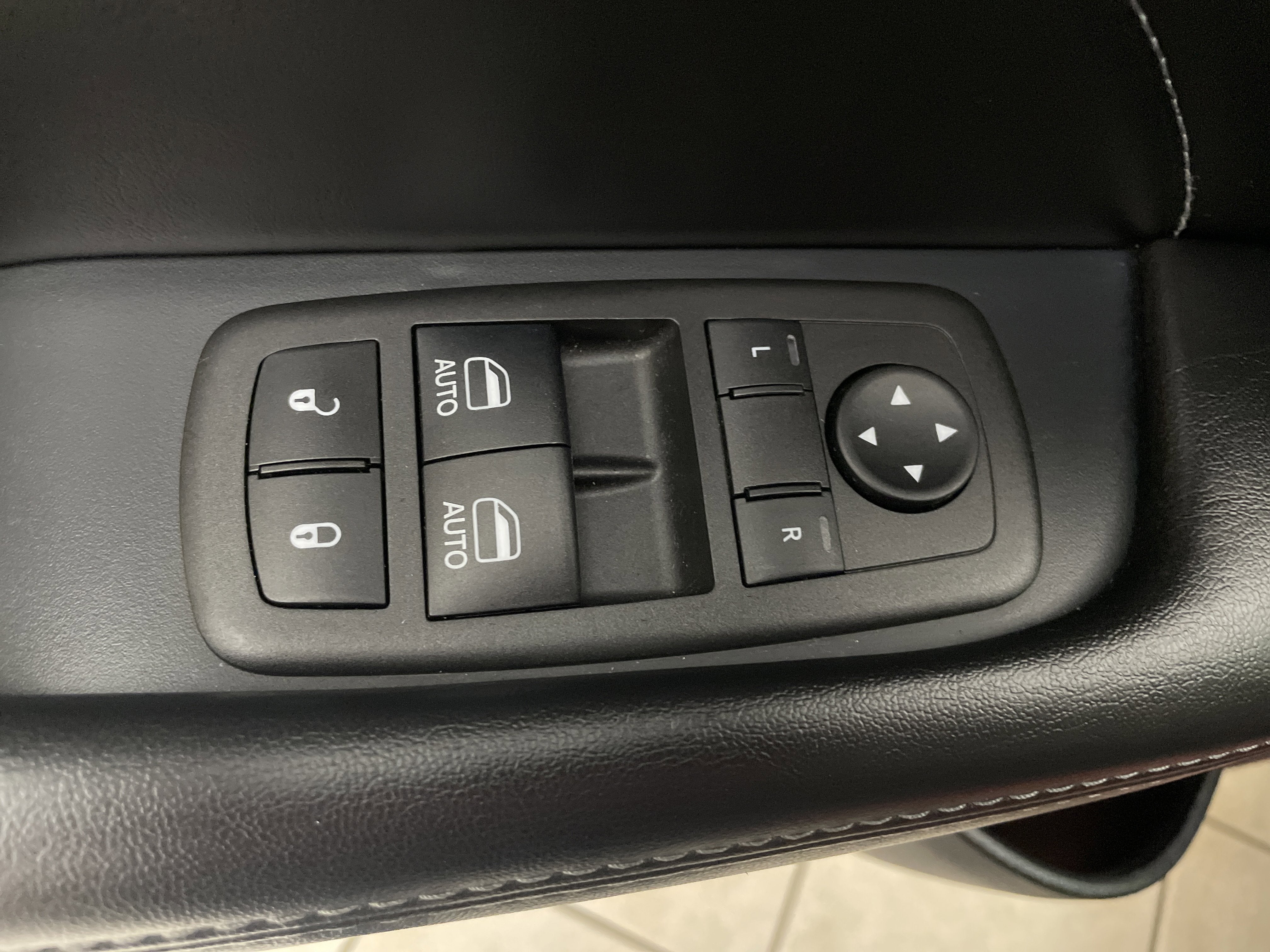 2023 Dodge Challenger SXT AWD