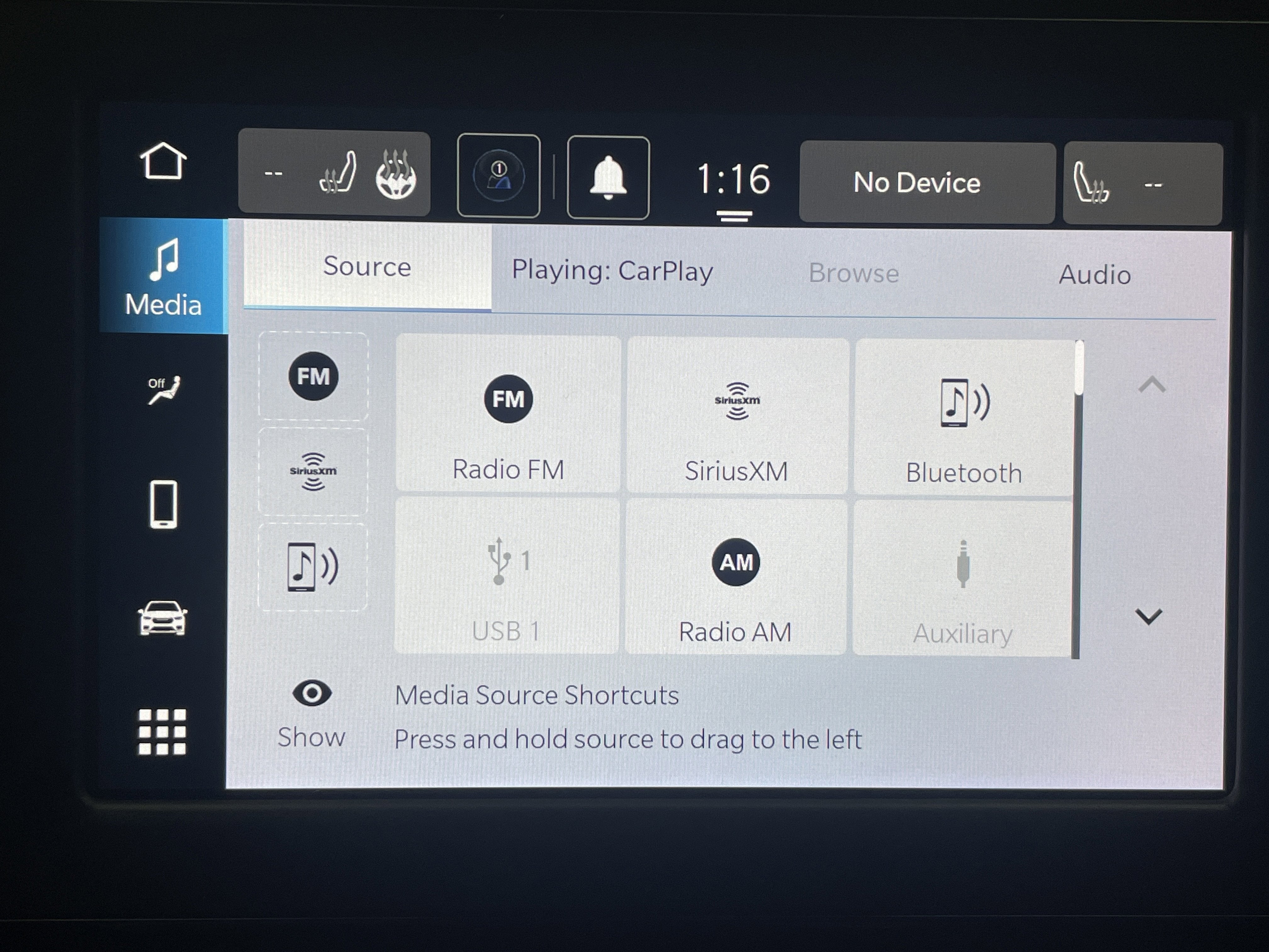 2024 Chrysler Voyager LX