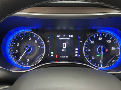 2023 Chrysler Voyager LX