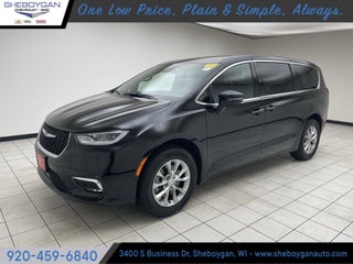 2026 Chrysler Pacifica Select AWD