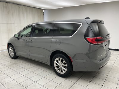 2023 Chrysler Pacifica Touring L AWD