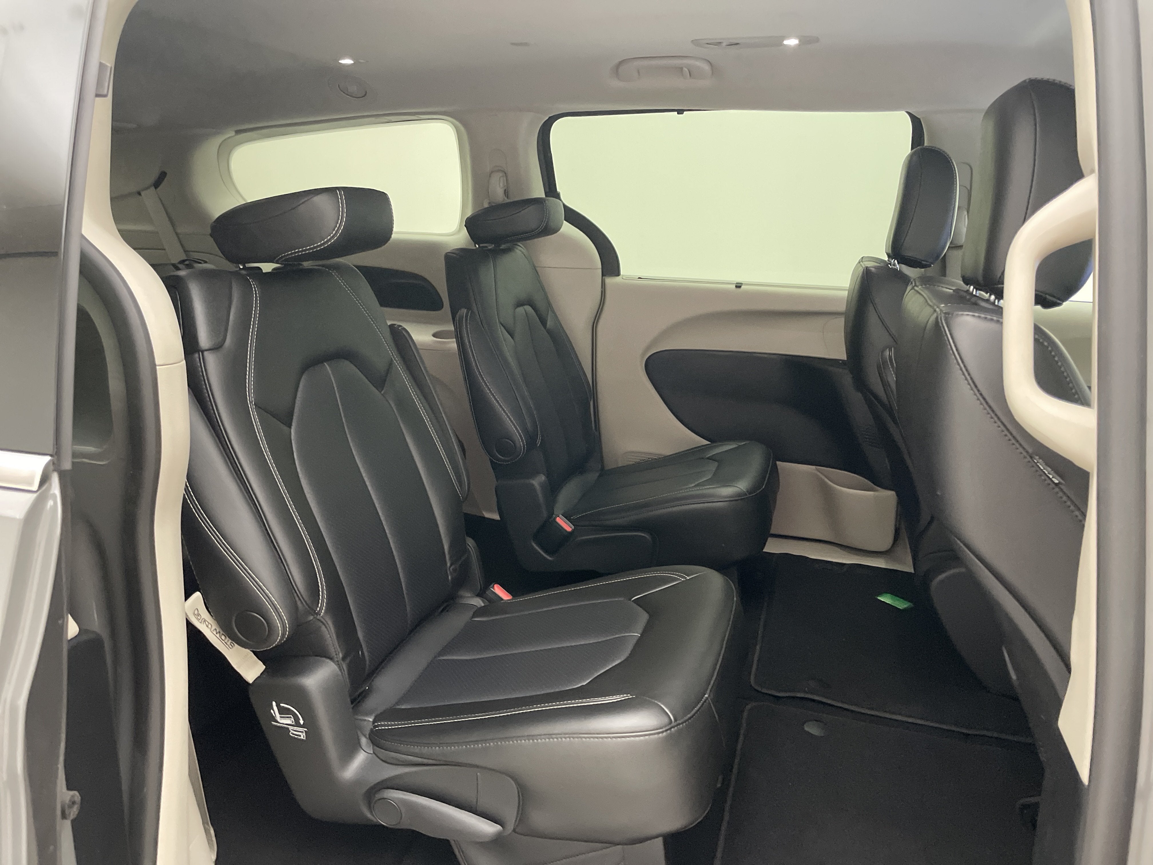 2023 Chrysler Pacifica Touring L AWD