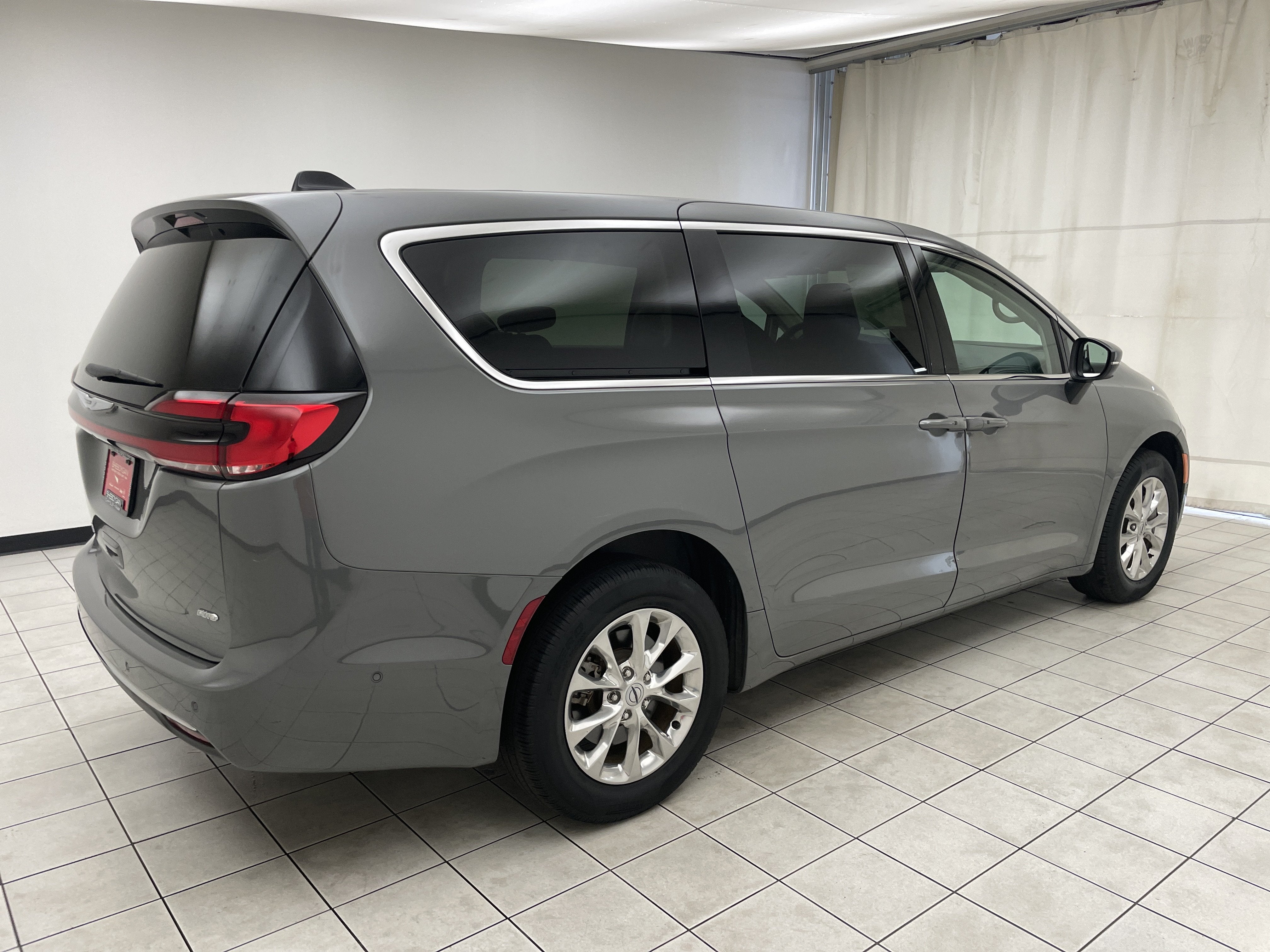 2023 Chrysler Pacifica Touring L AWD