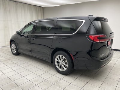 2024 Chrysler Pacifica Touring L AWD