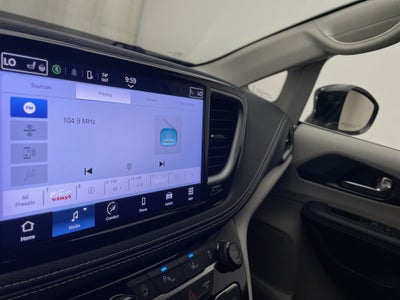 2024 Chrysler Pacifica Touring L AWD
