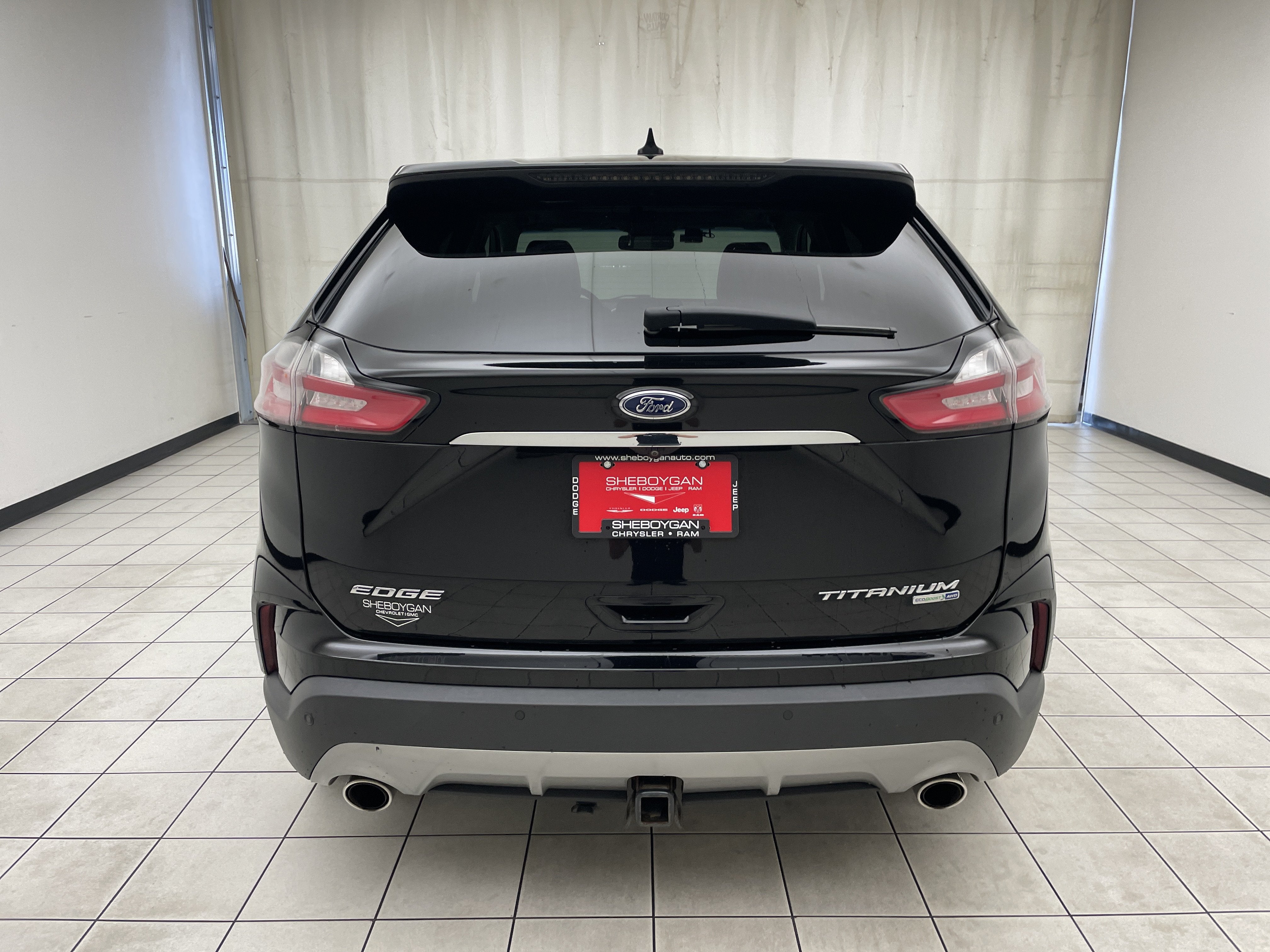 2020 Ford Edge Titanium