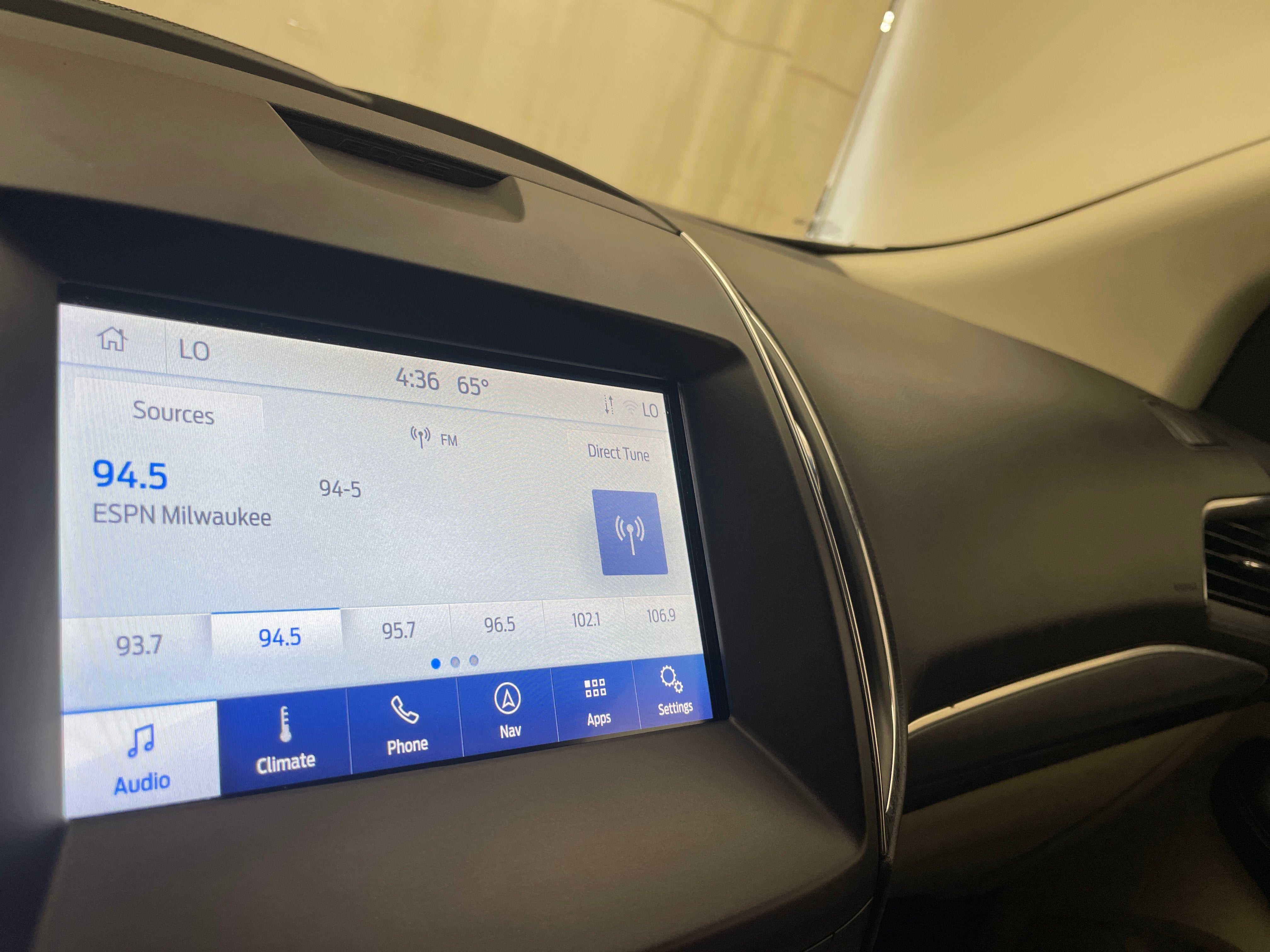 2020 Ford Edge Titanium