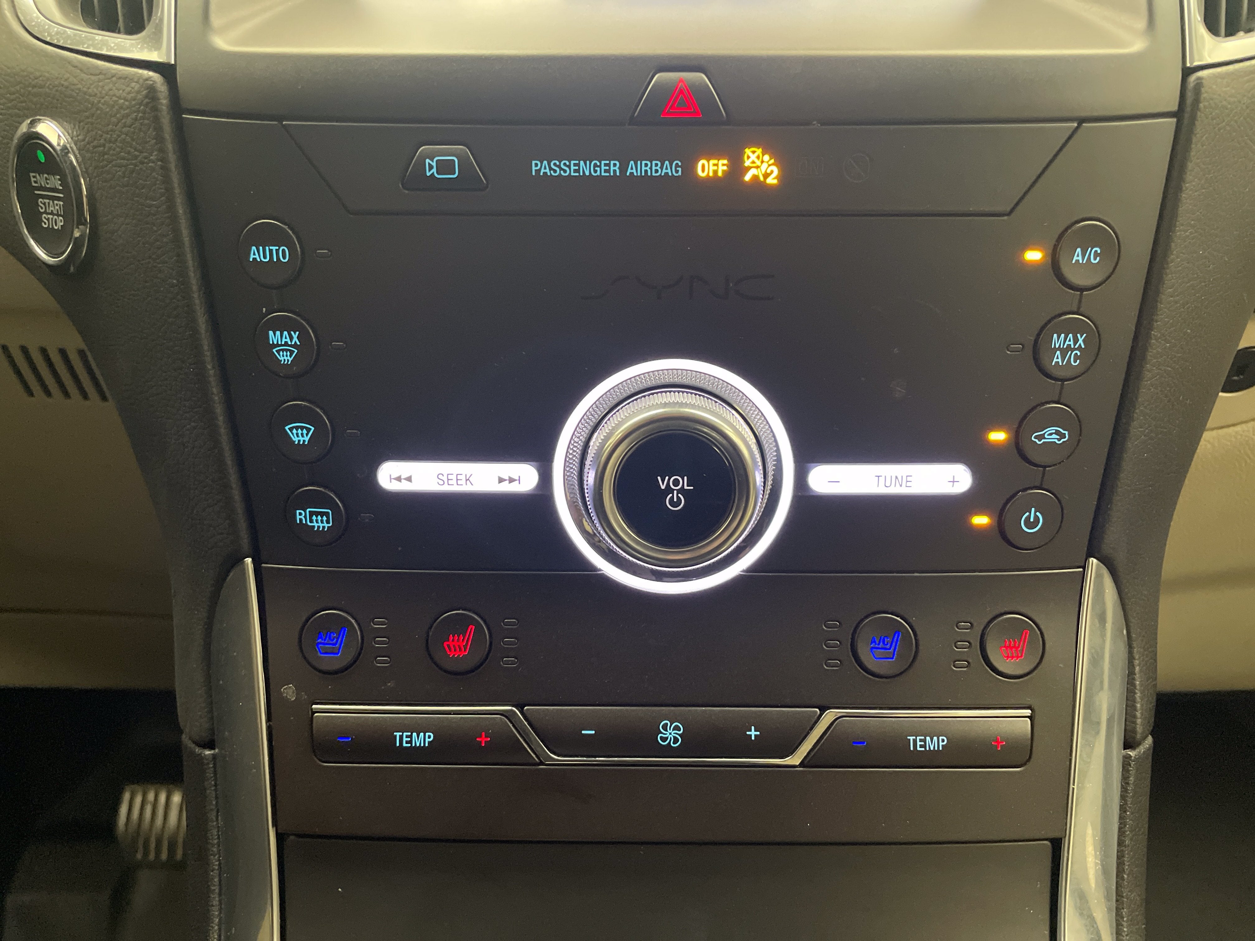 2020 Ford Edge Titanium