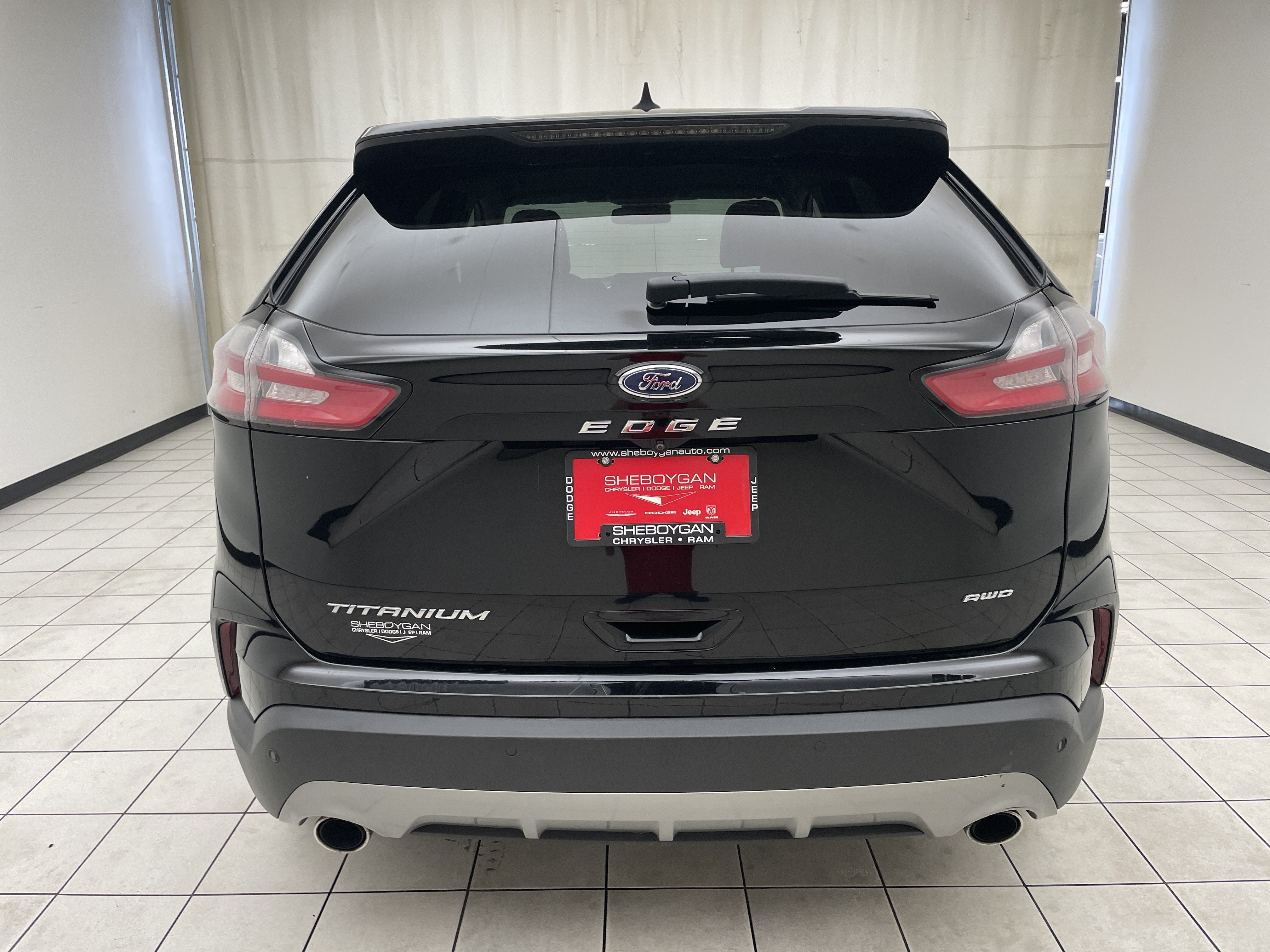 2022 Ford Edge Titanium