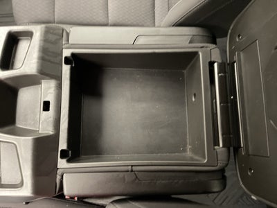 2022 Chevrolet Silverado 1500 4WD Crew Cab Standard Bed LT