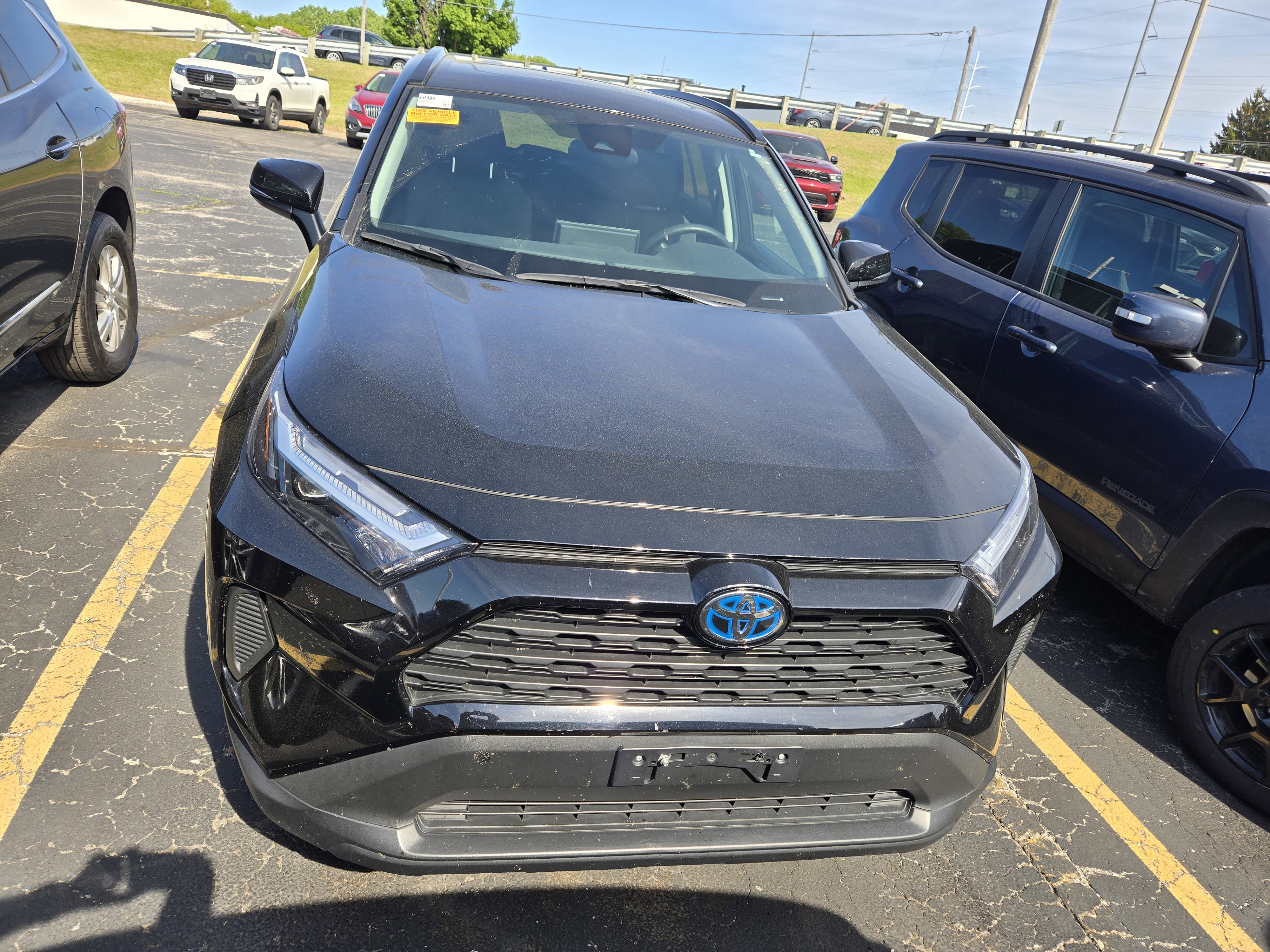 2024 Toyota RAV4 Hybrid XLE