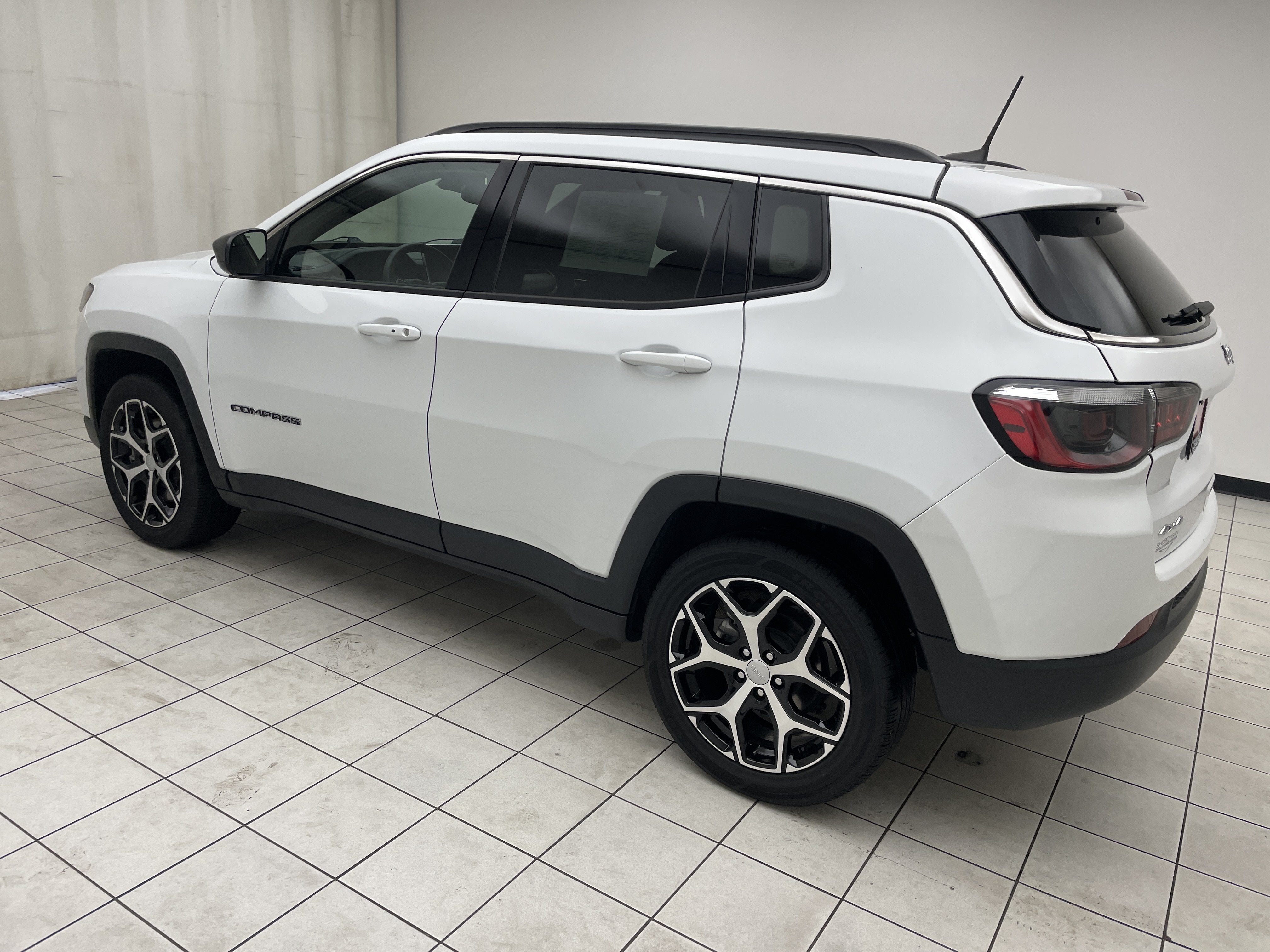 2024 Jeep Compass Latitude 4x4