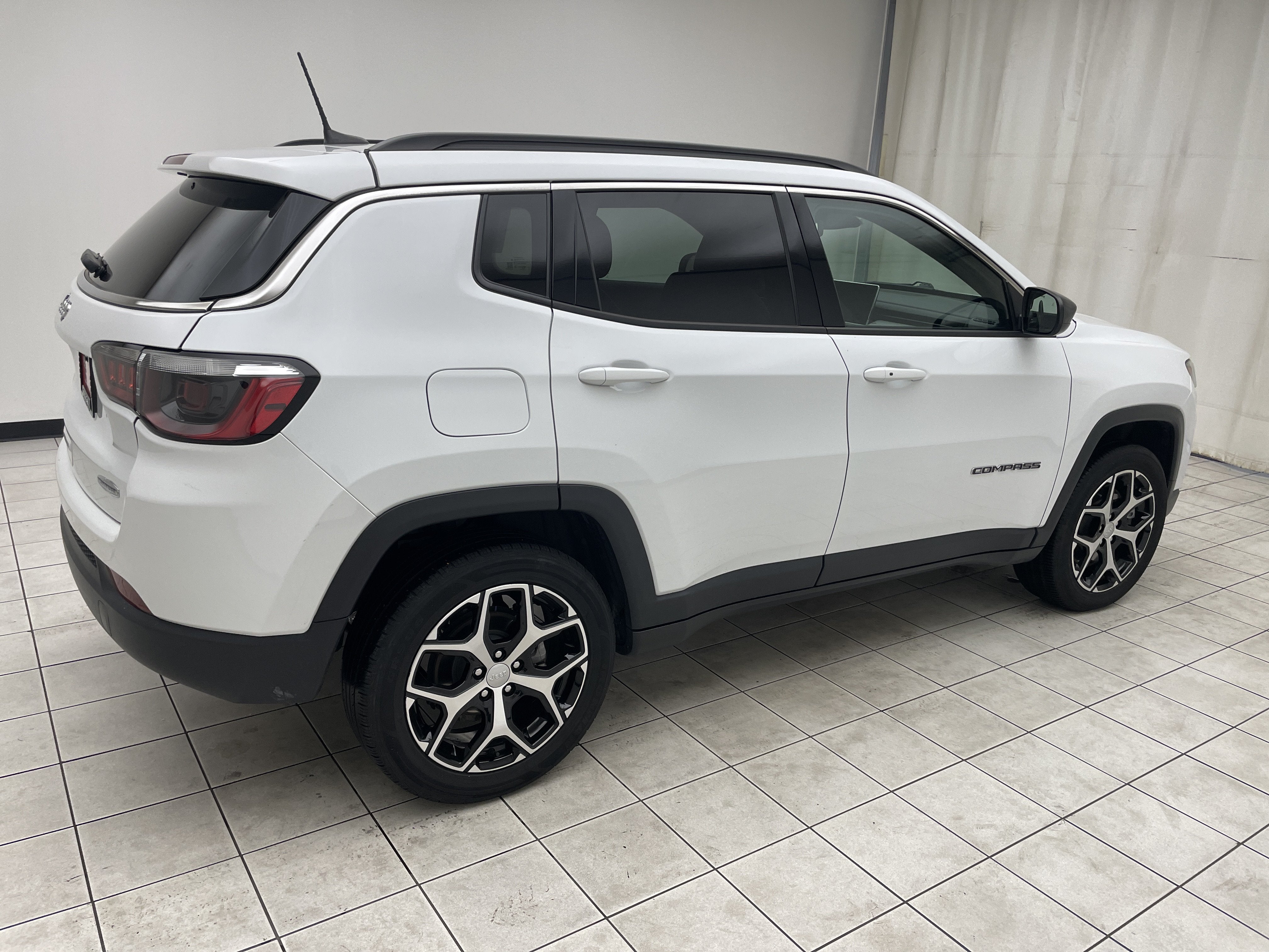 2024 Jeep Compass Latitude 4x4