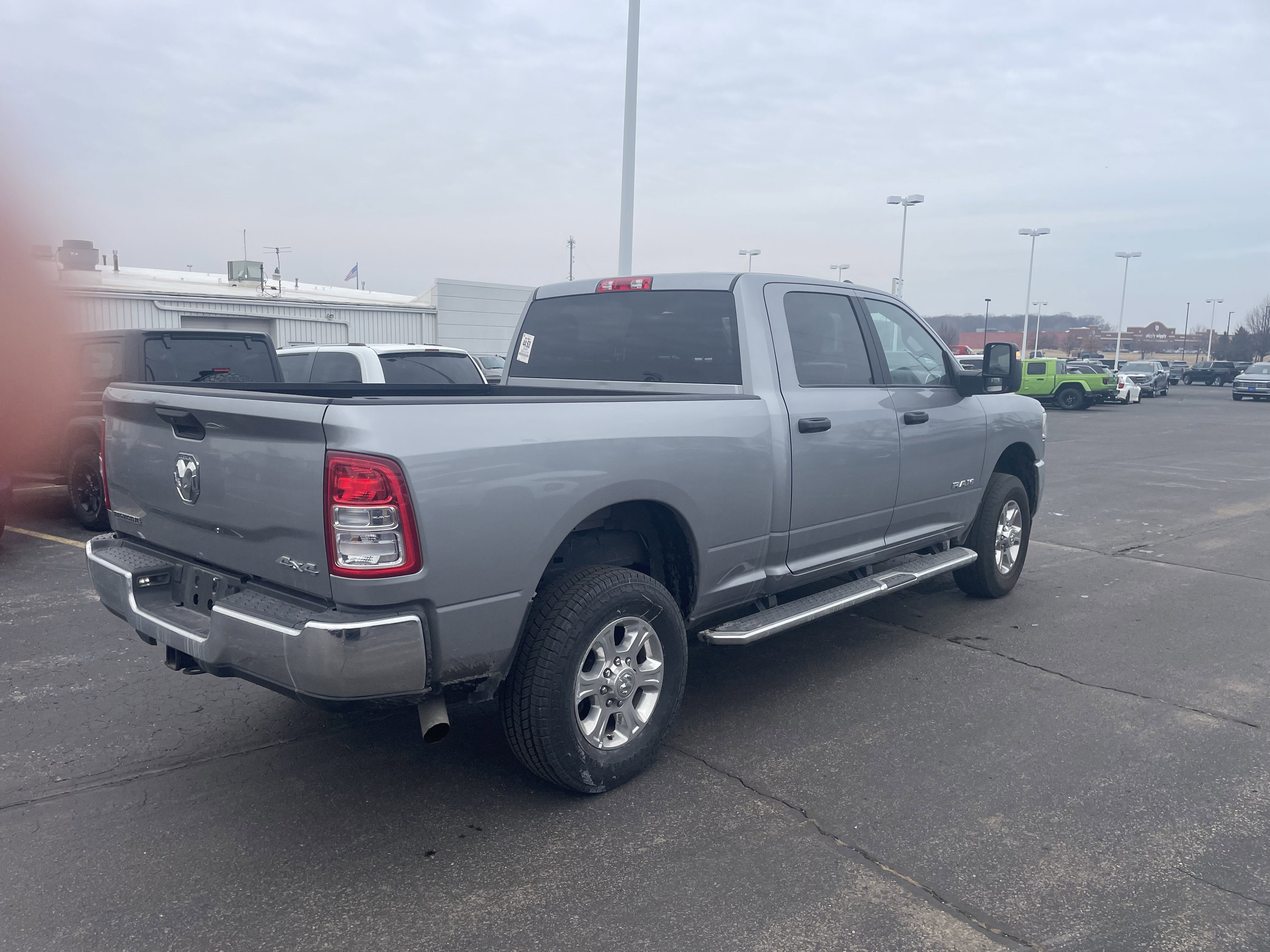 2024 RAM 2500 Big Horn Crew Cab 4x4 6'4' Box