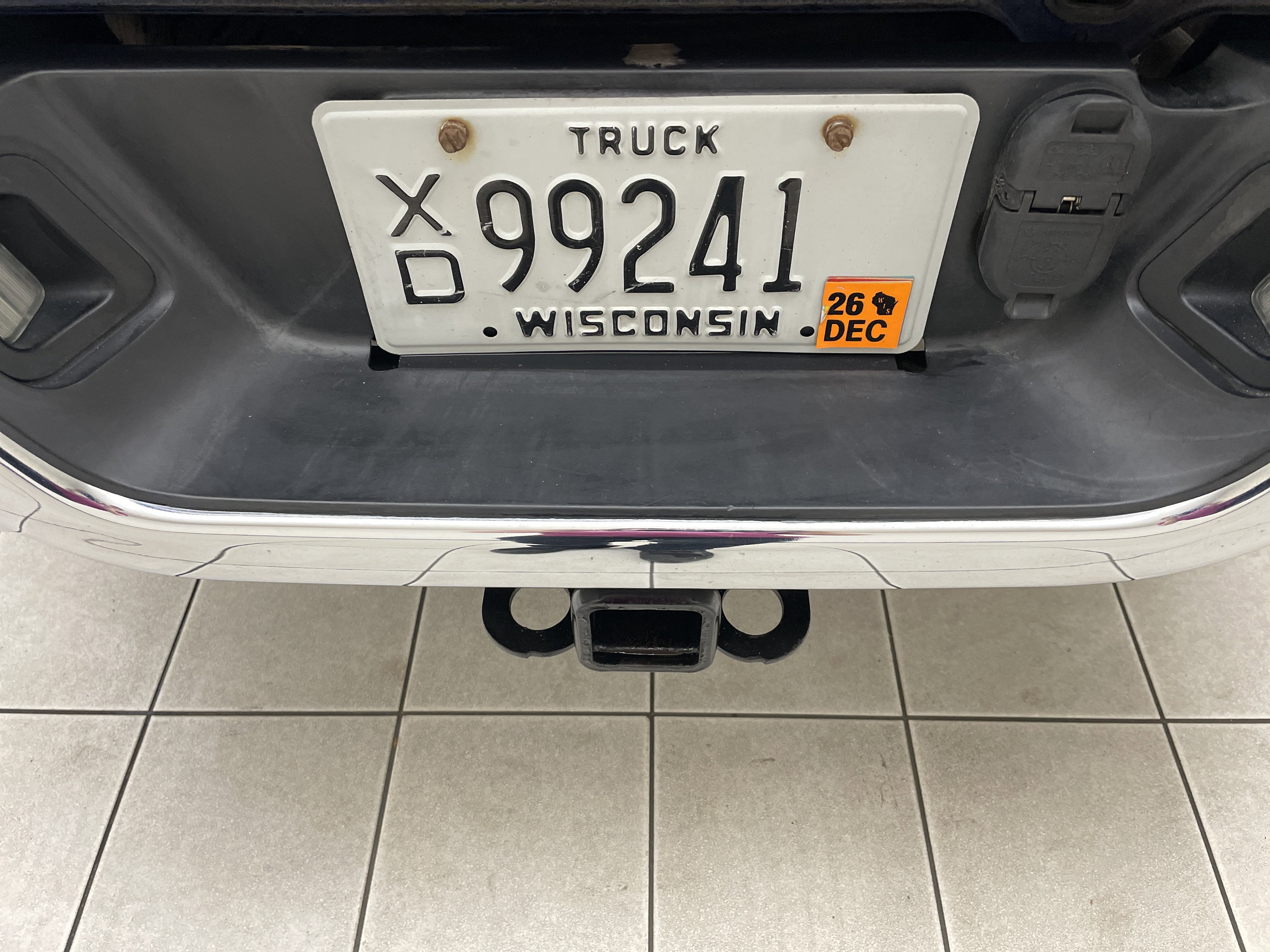 2017 RAM 2500 Laramie Crew Cab 4x4 6'4' Box