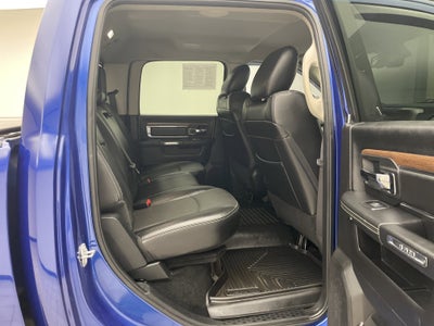 2017 RAM 2500 Laramie Crew Cab 4x4 6'4' Box