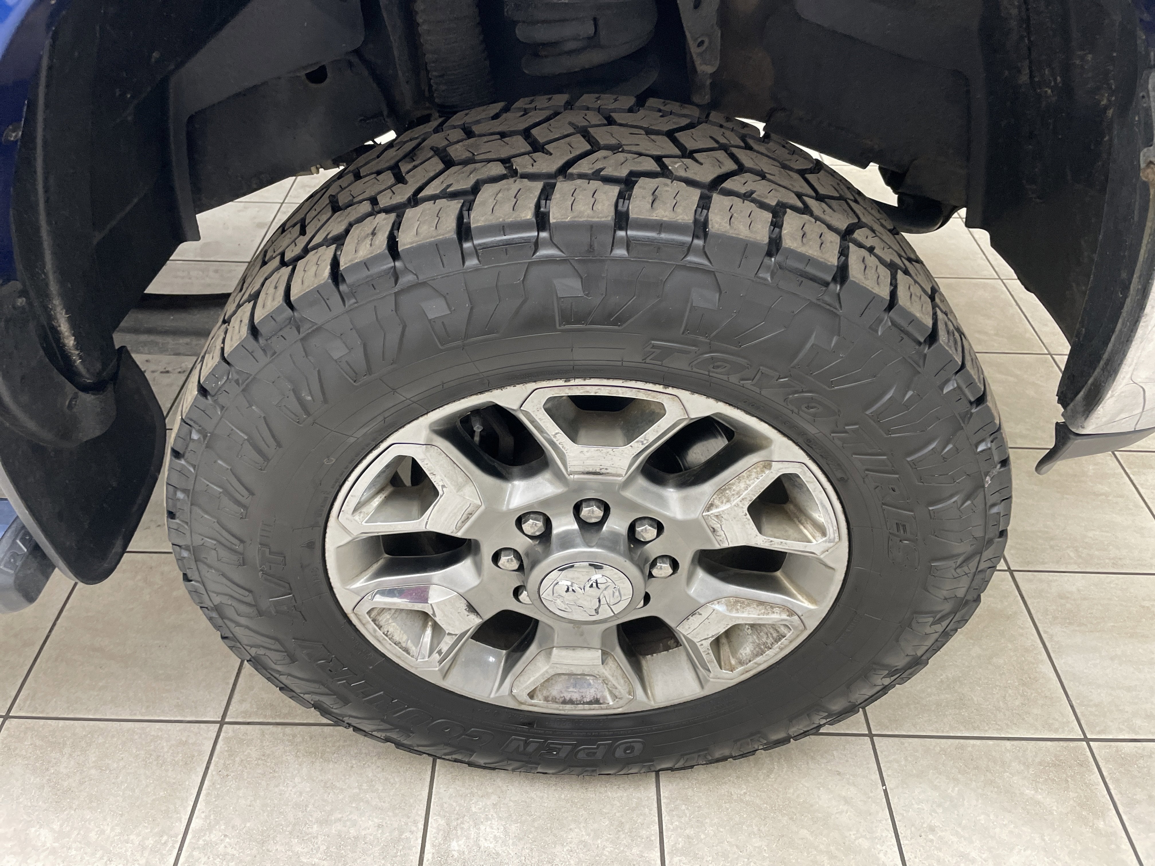 2017 RAM 2500 Laramie Crew Cab 4x4 6'4' Box