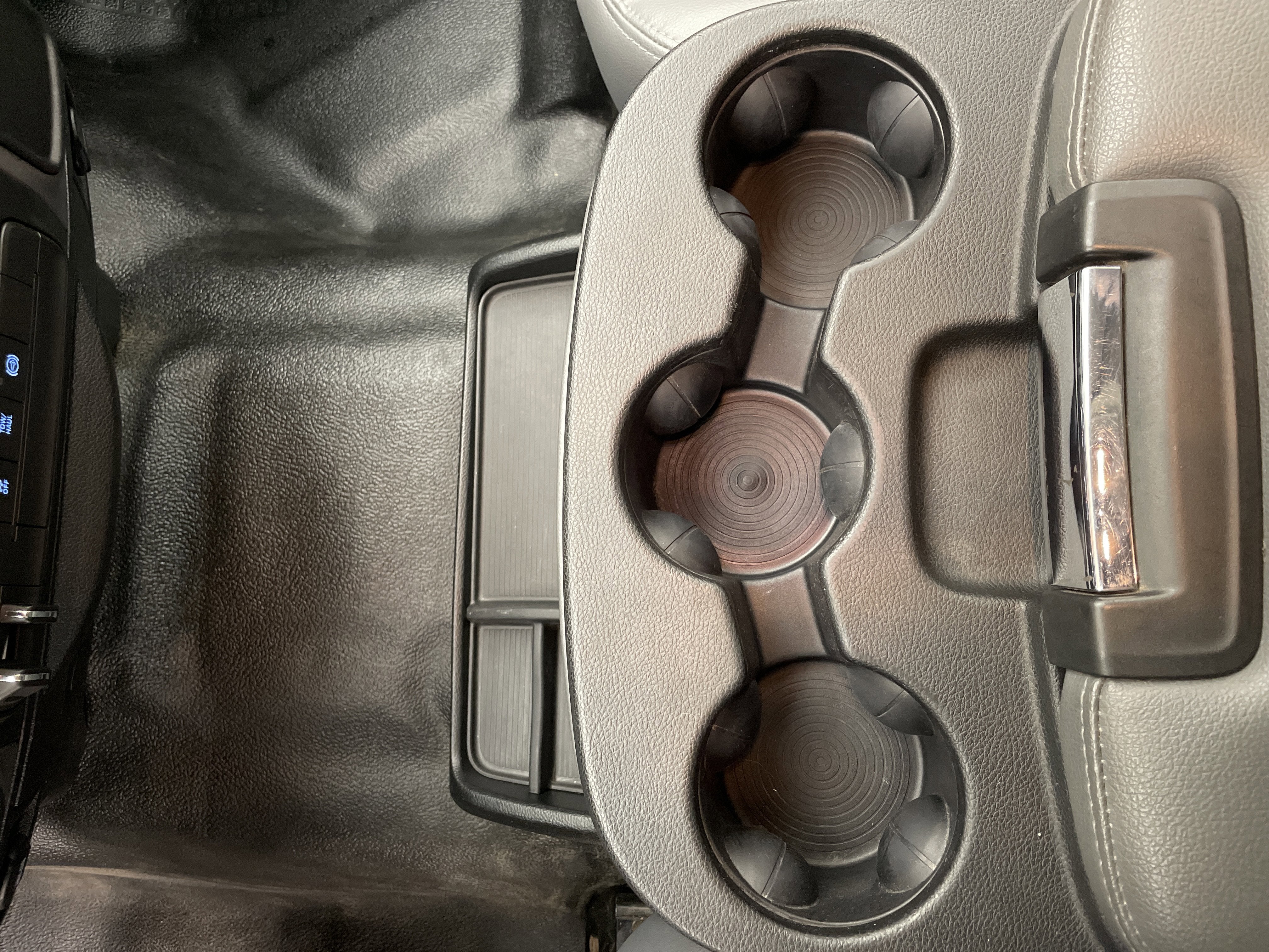 2018 RAM 2500 Tradesman Crew Cab 4x4 8' Box