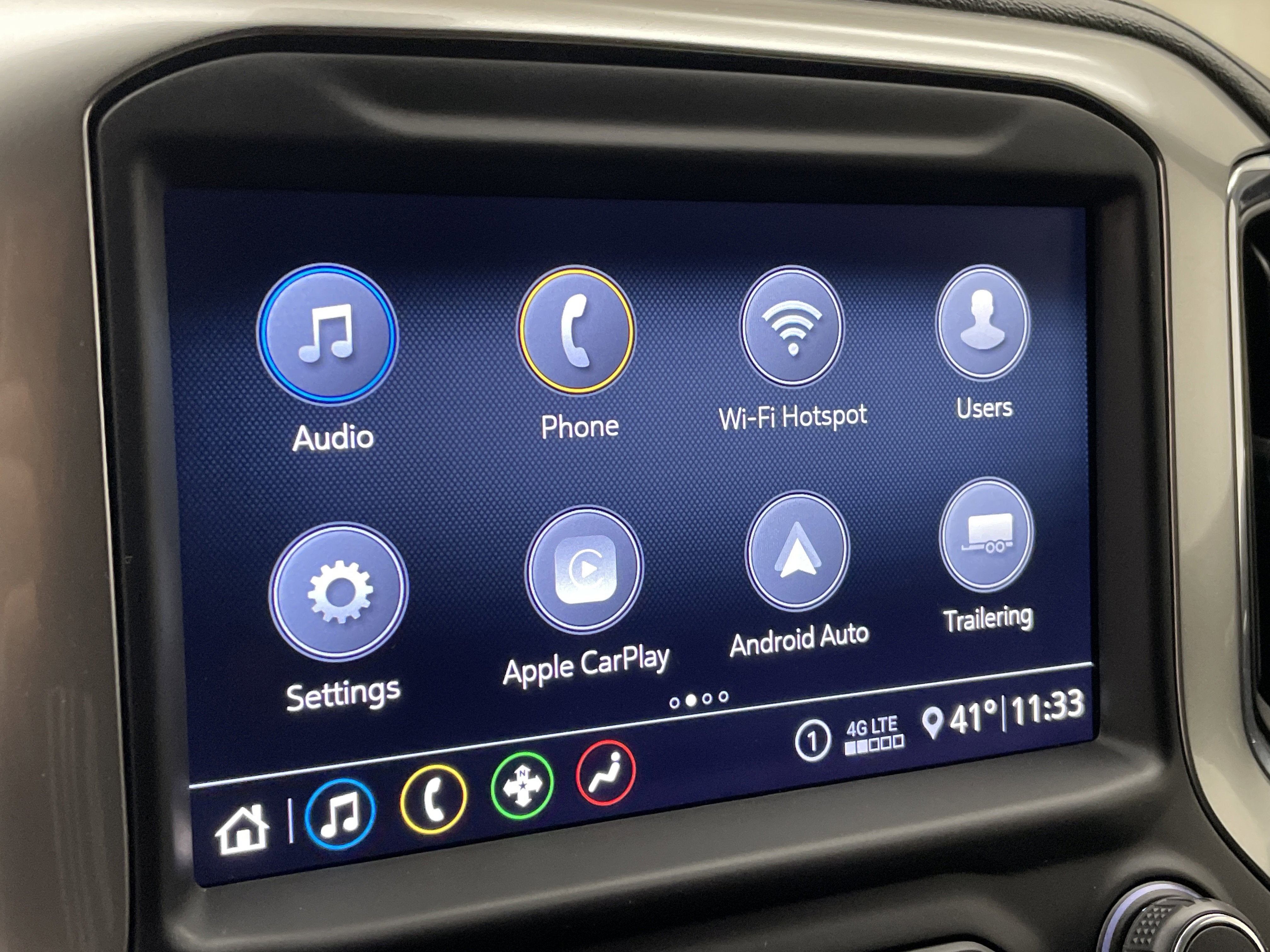 2020 Chevrolet Silverado 1500 4WD Crew Cab Short Bed RST