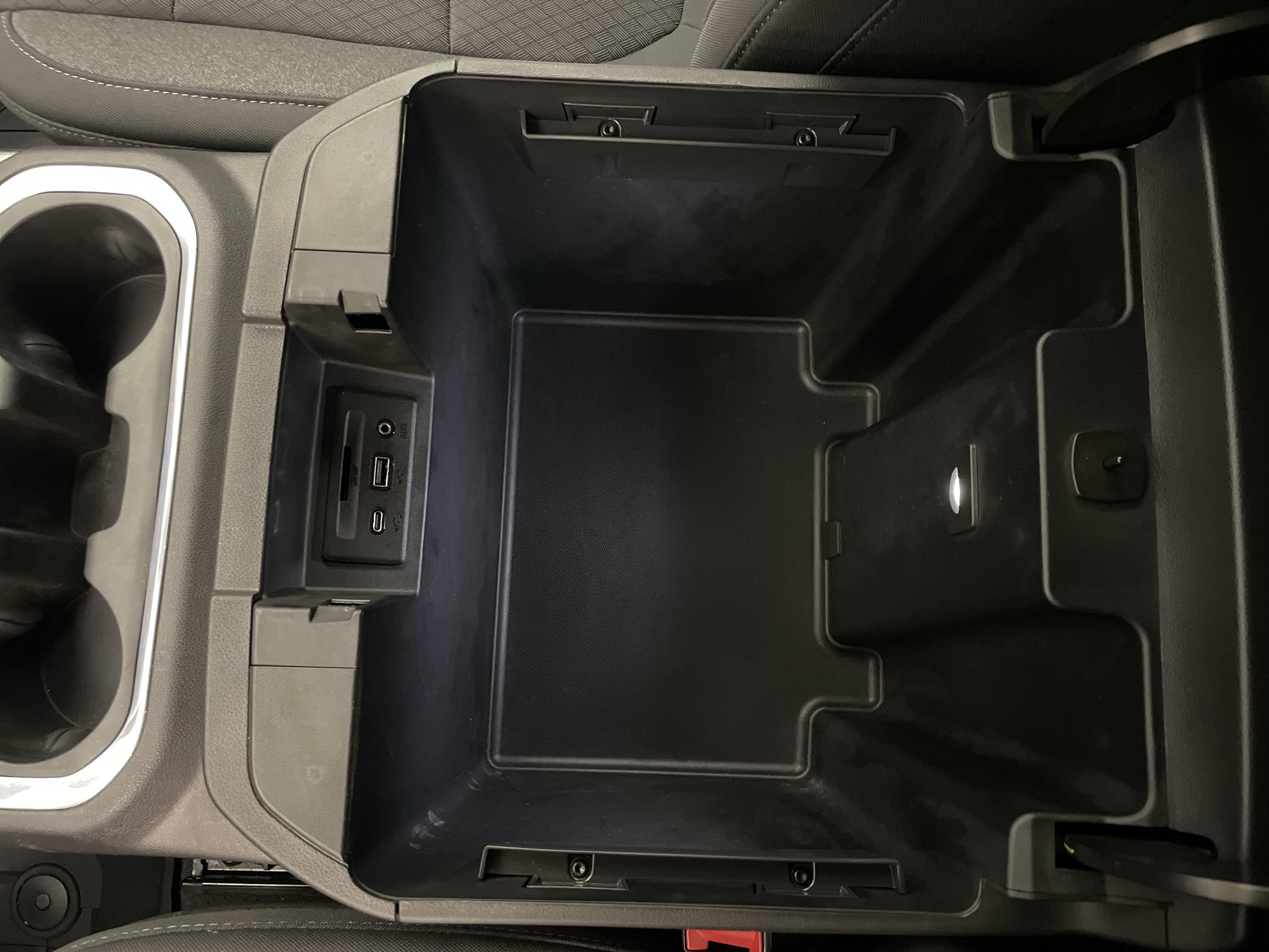 2020 Chevrolet Silverado 1500 4WD Crew Cab Short Bed RST