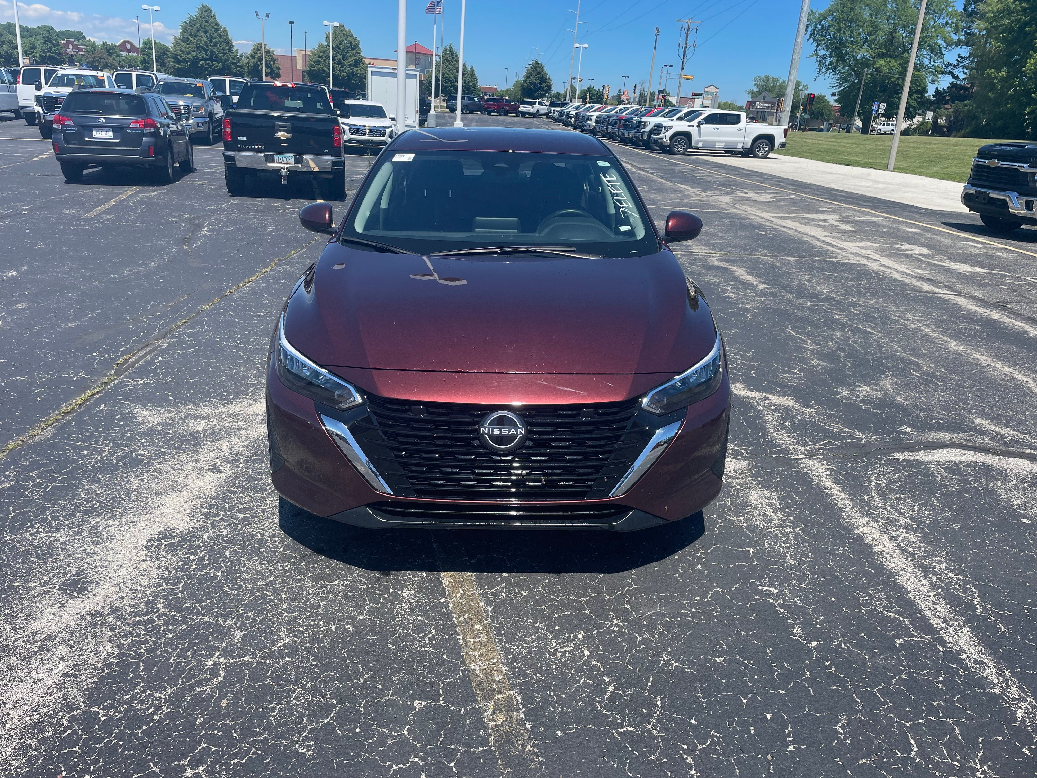 2024 Nissan Sentra SV Xtronic CVT
