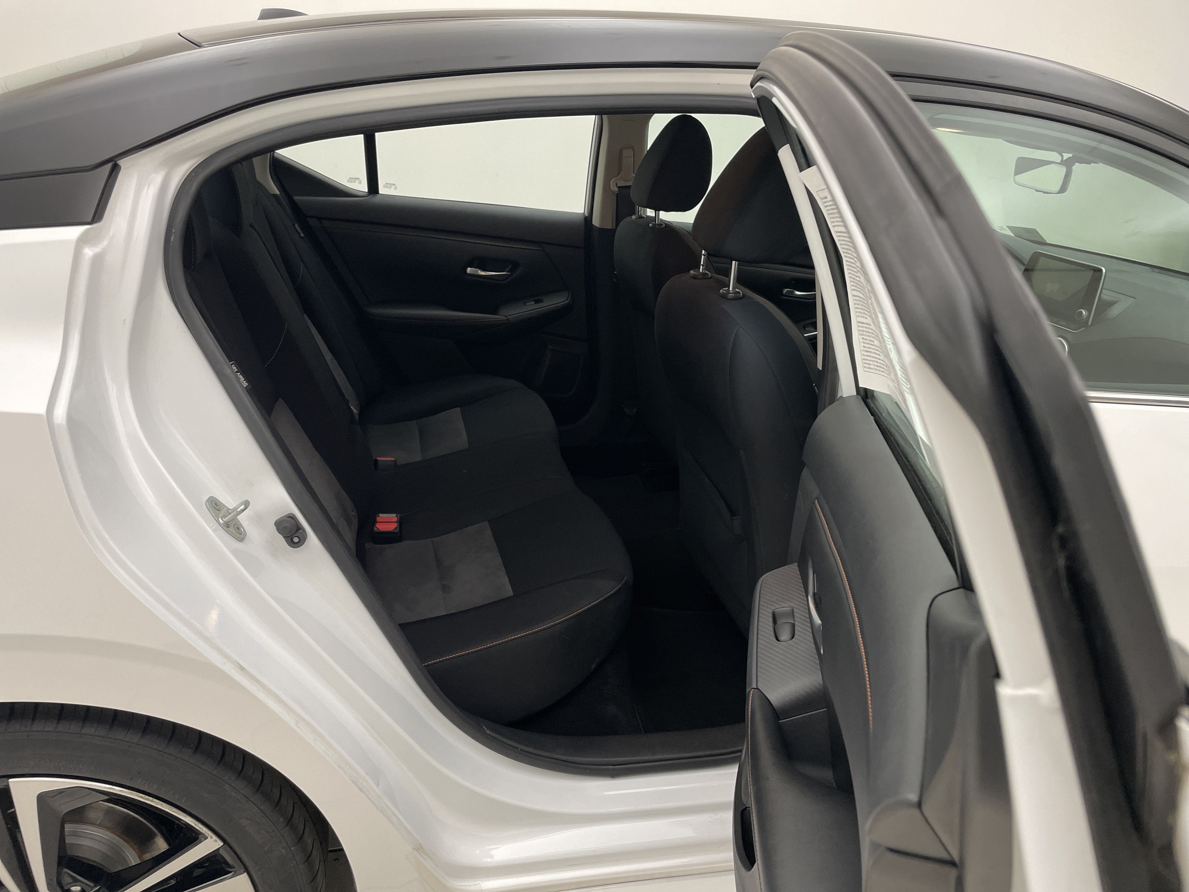 2022 Nissan Sentra SR Xtronic CVT