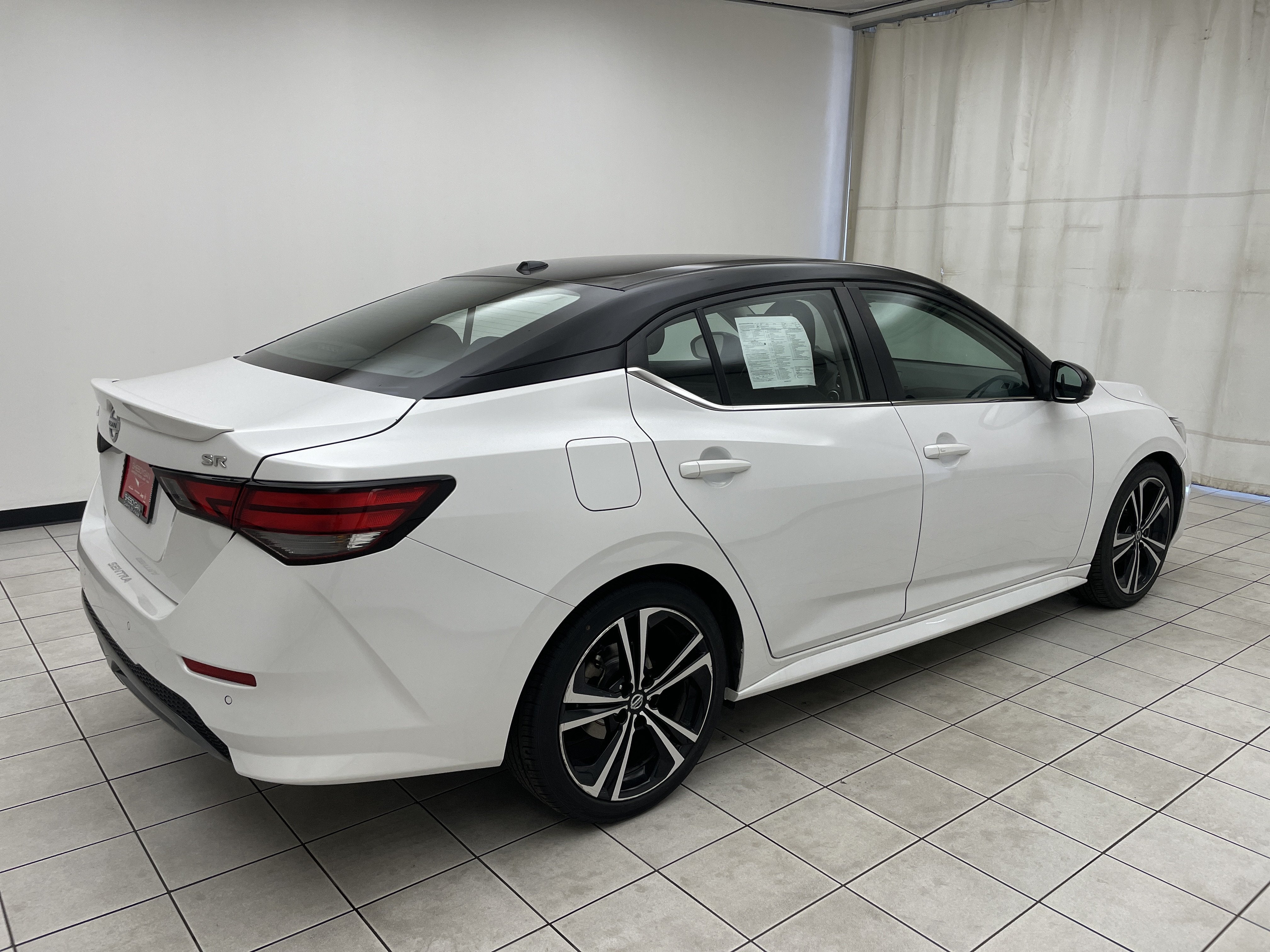 2022 Nissan Sentra SR Xtronic CVT