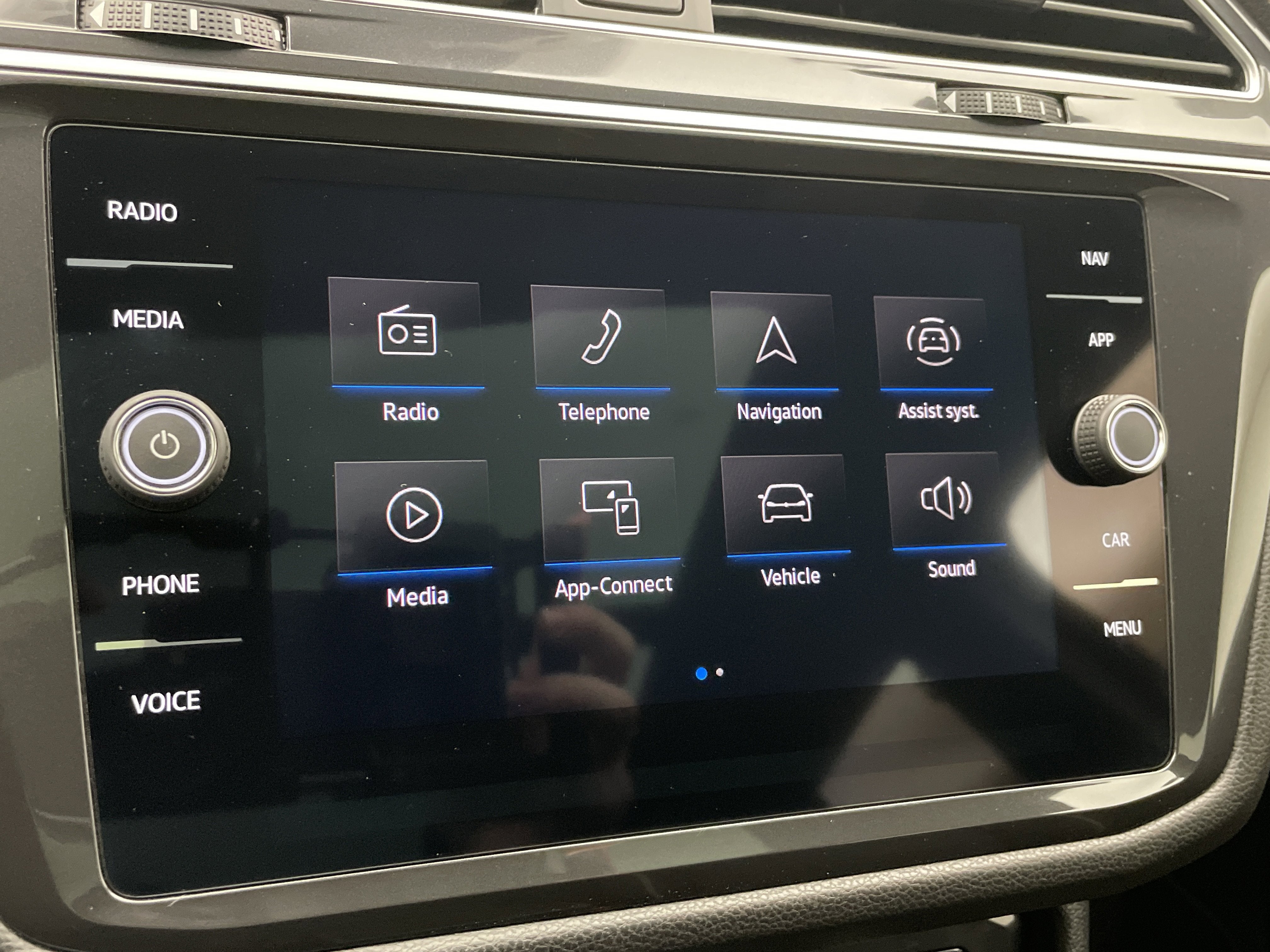 2024 Volkswagen Tiguan 2.0T SEL R-Line