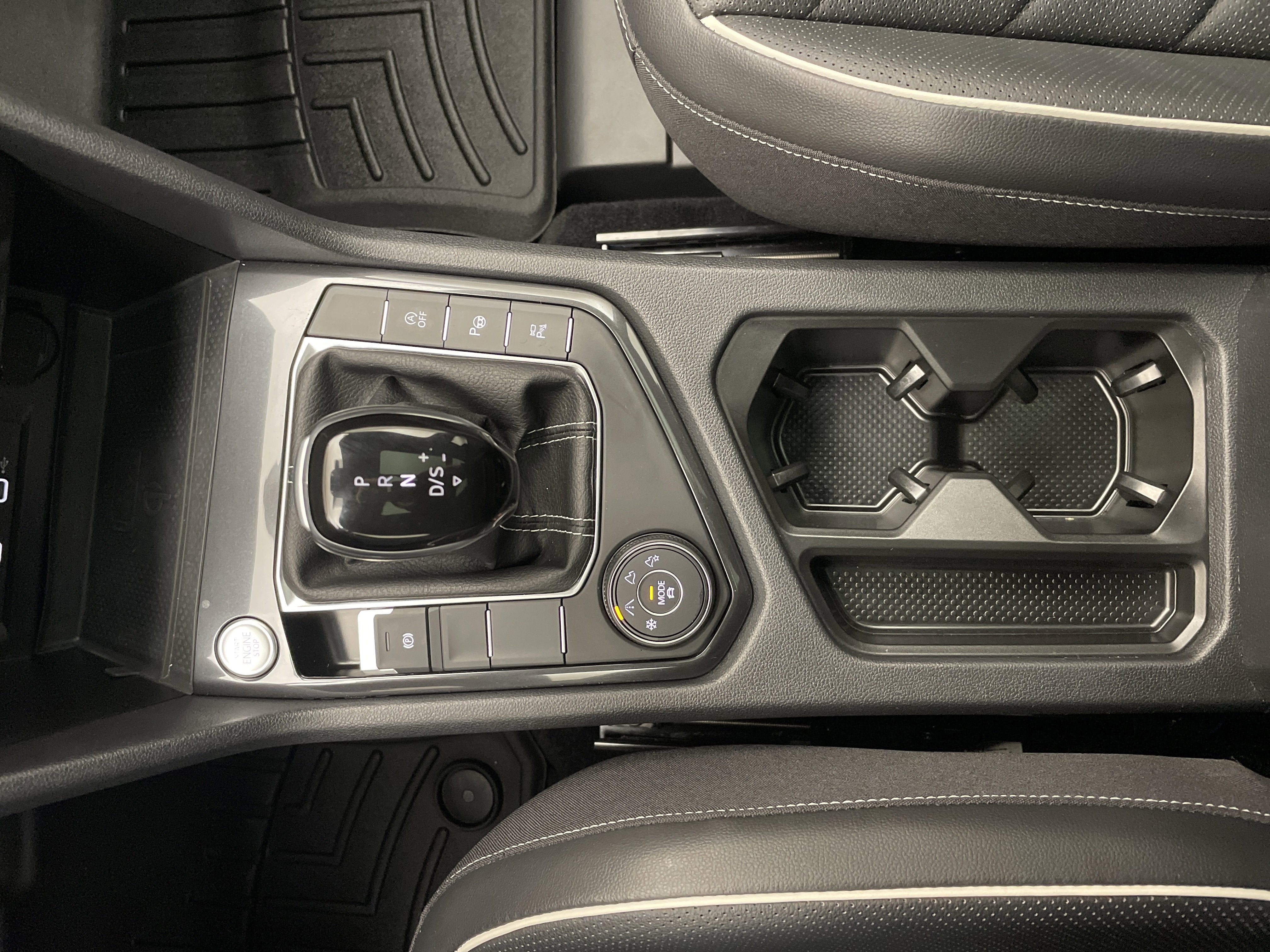 2024 Volkswagen Tiguan 2.0T SEL R-Line