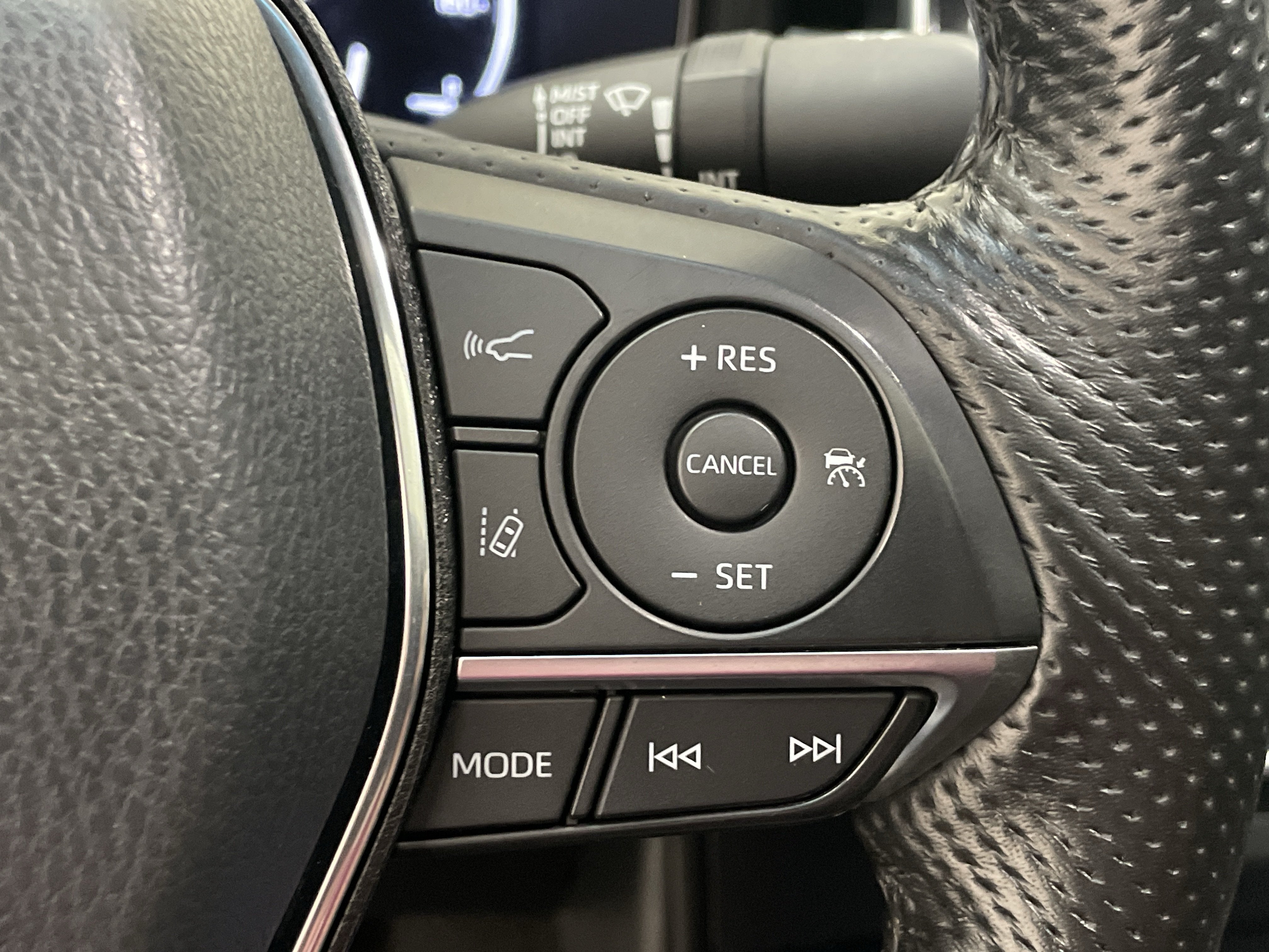 2022 Toyota Avalon Touring