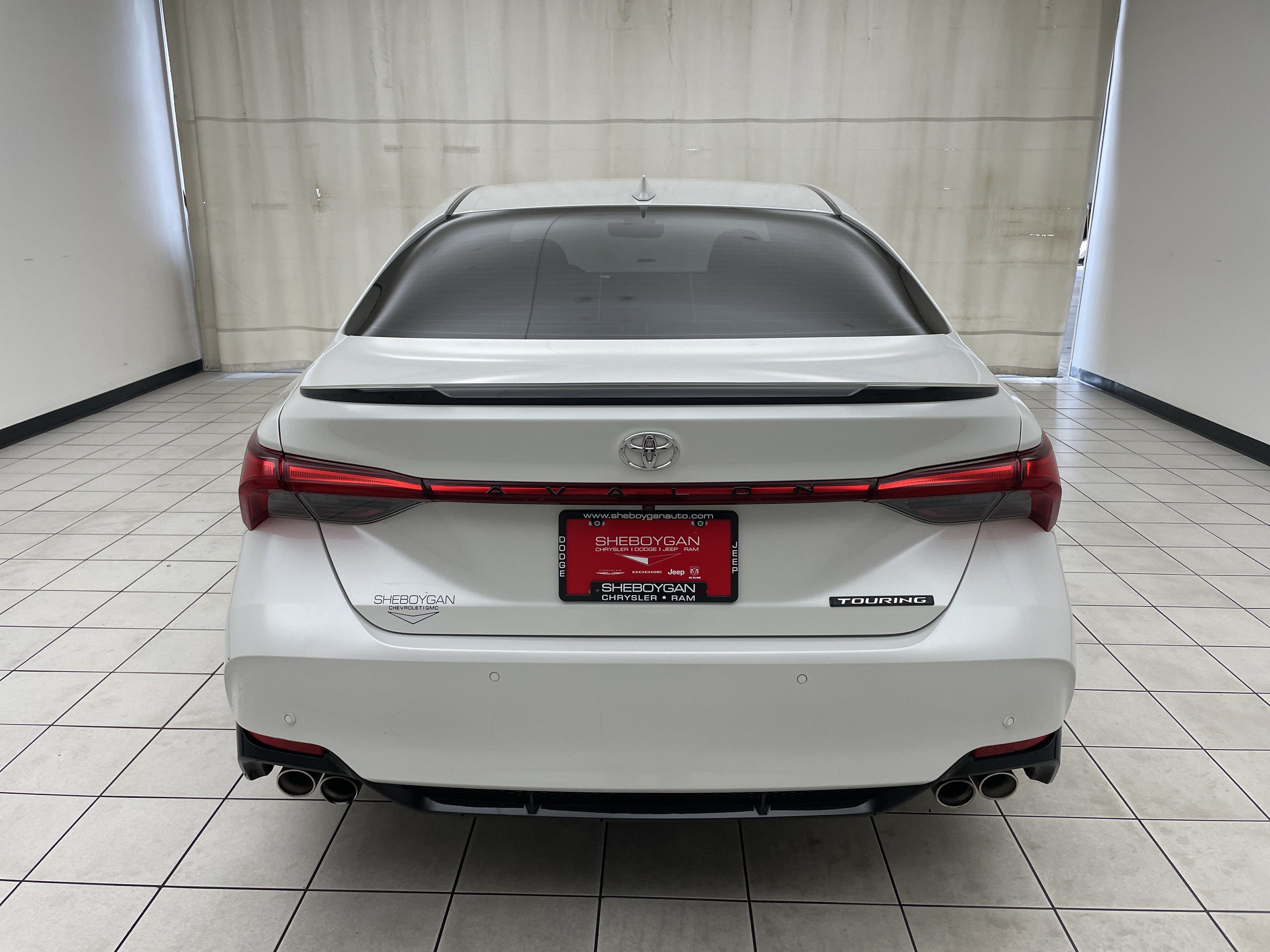 2022 Toyota Avalon Touring
