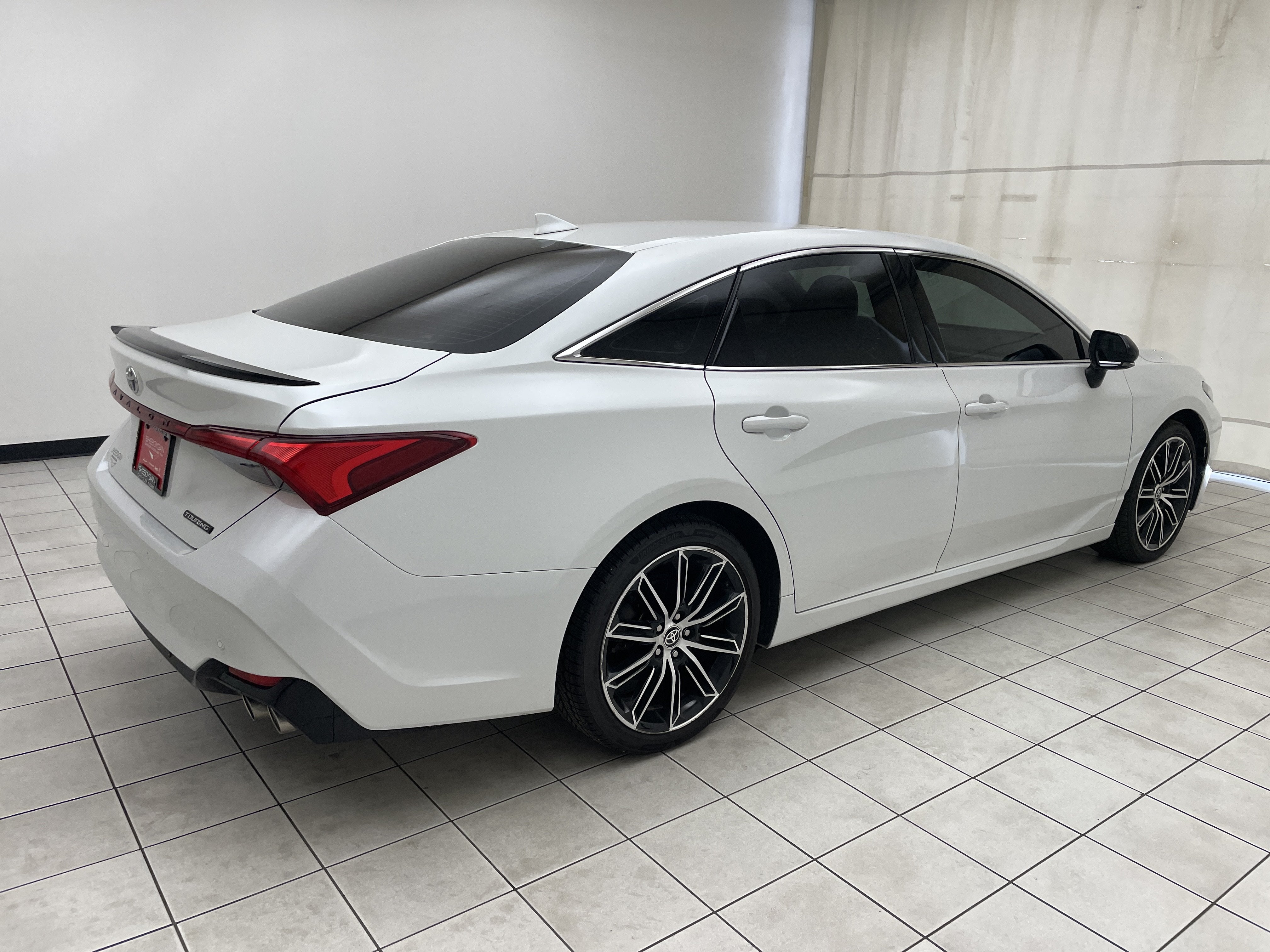 2022 Toyota Avalon Touring