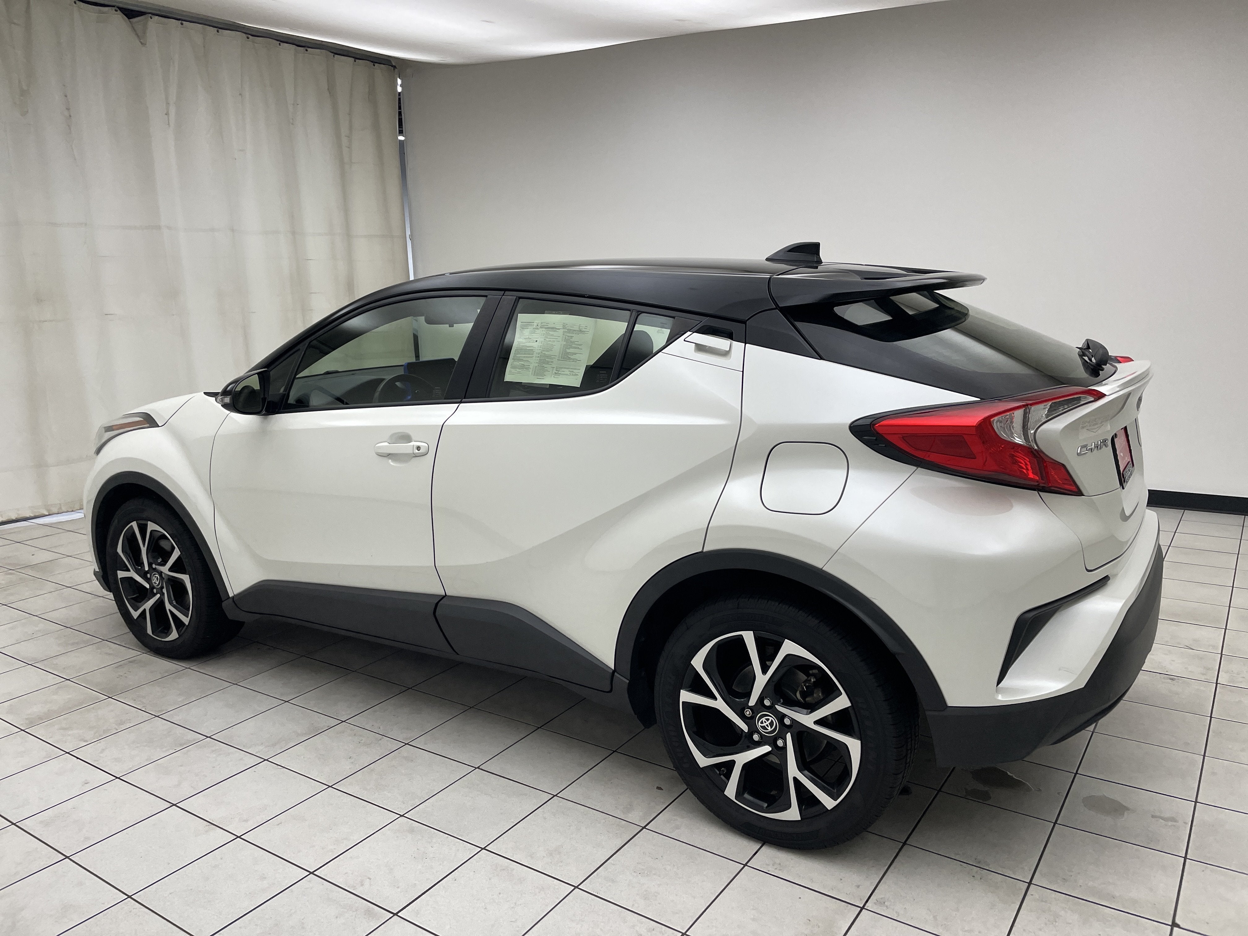 2020 Toyota C-HR LE