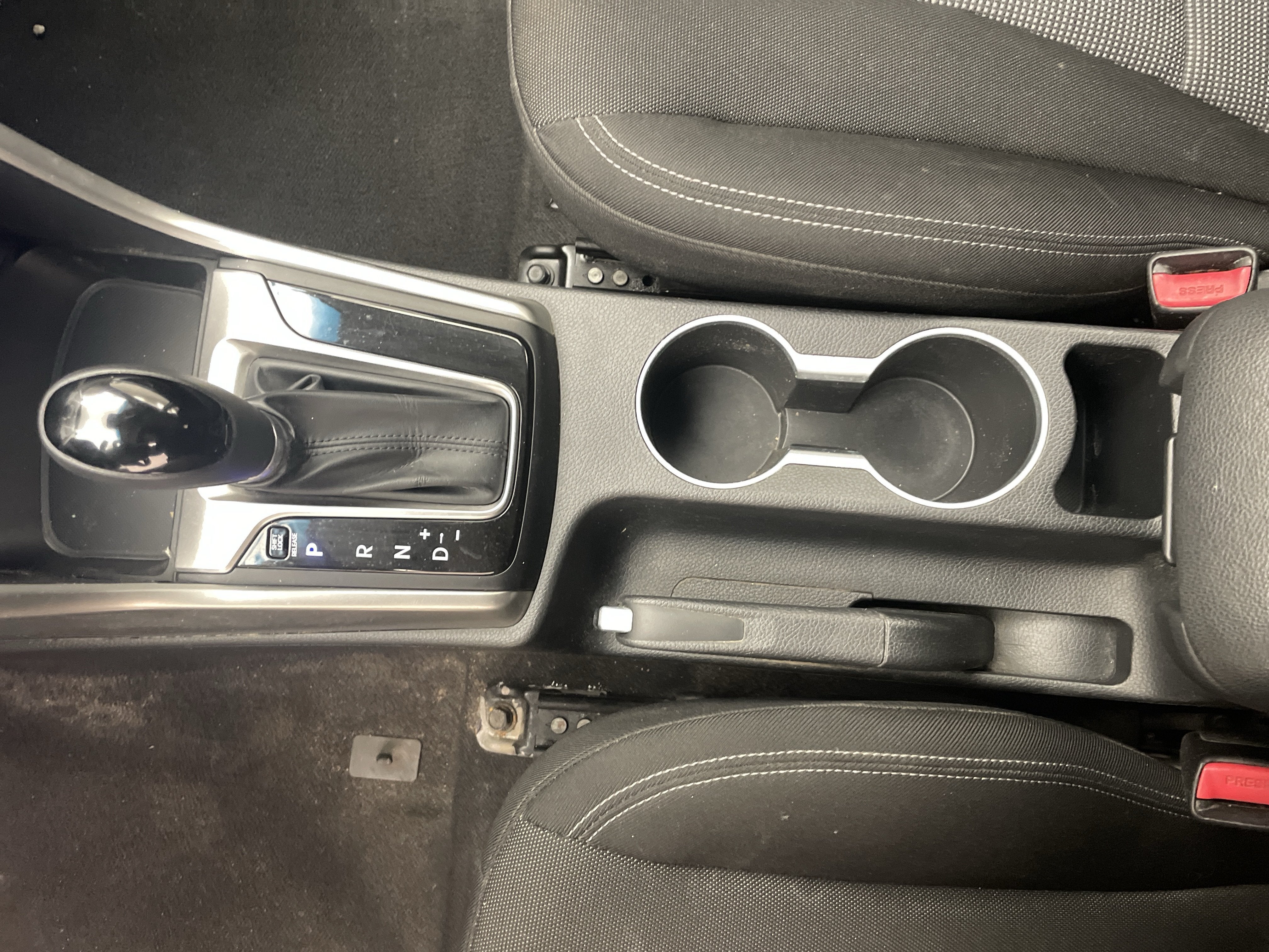 2016 Hyundai Elantra GT Base