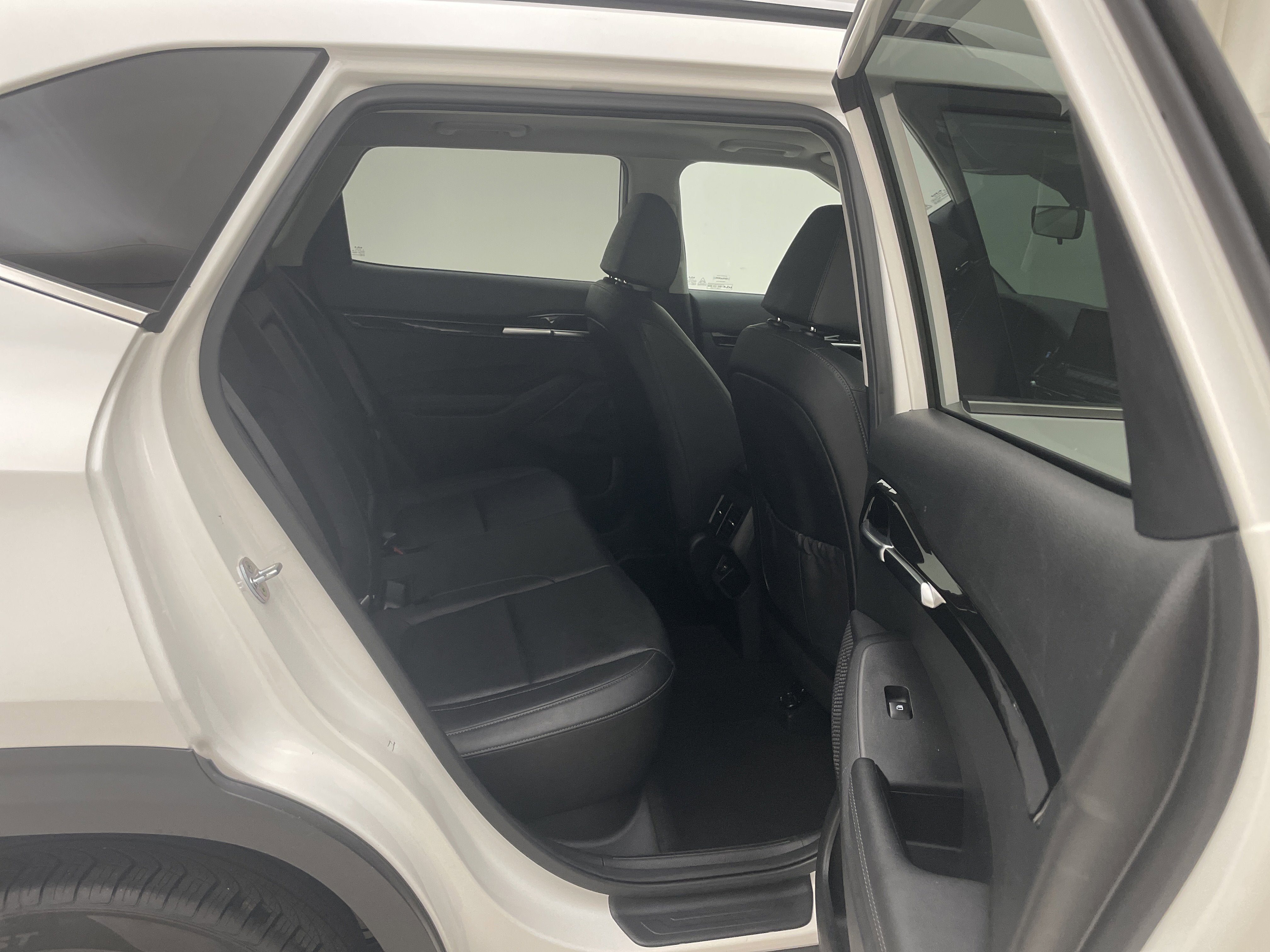 2023 Kia Seltos EX