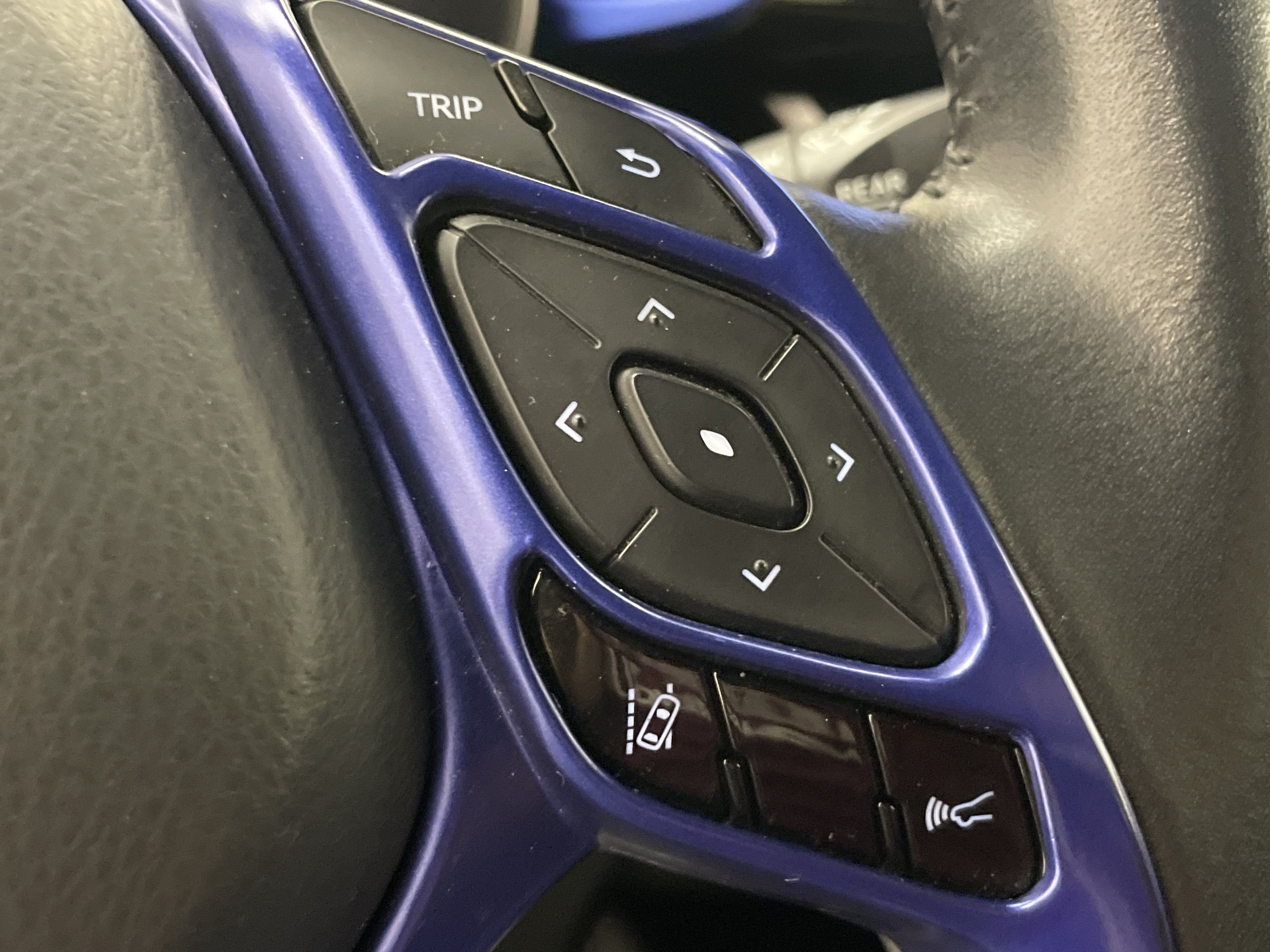 2020 Toyota C-HR LE