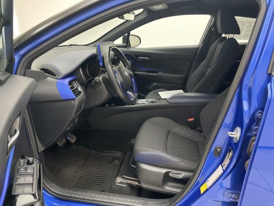 2020 Toyota C-HR LE