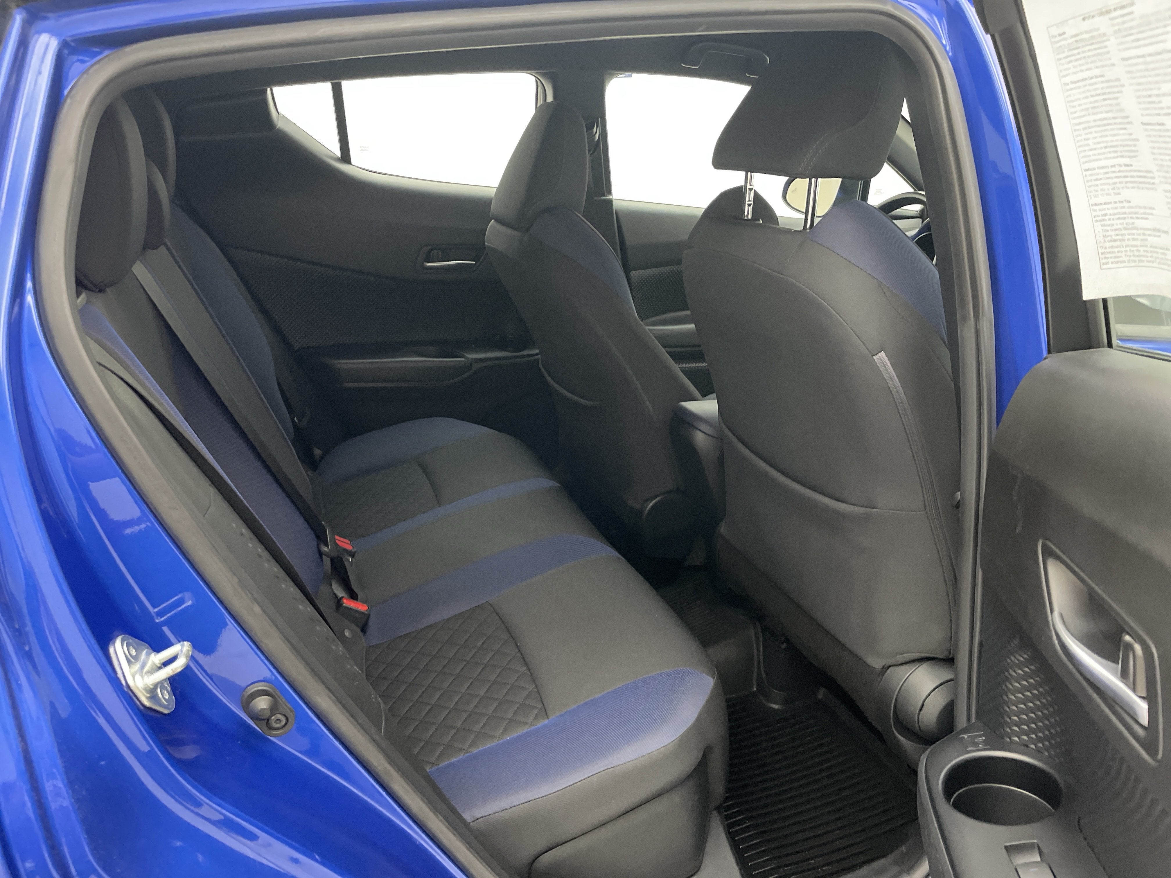 2020 Toyota C-HR LE