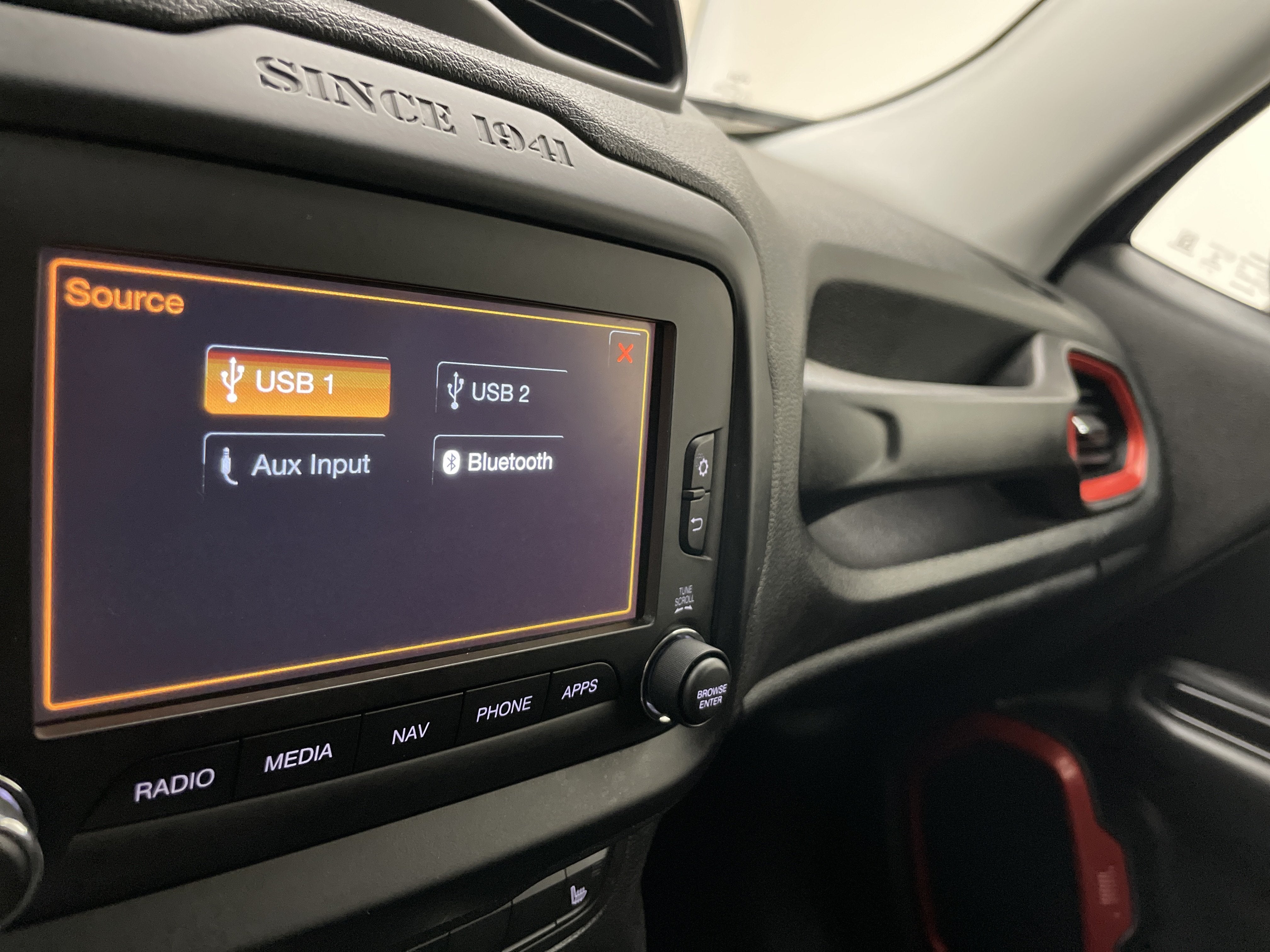 2017 Jeep Renegade Trailhawk