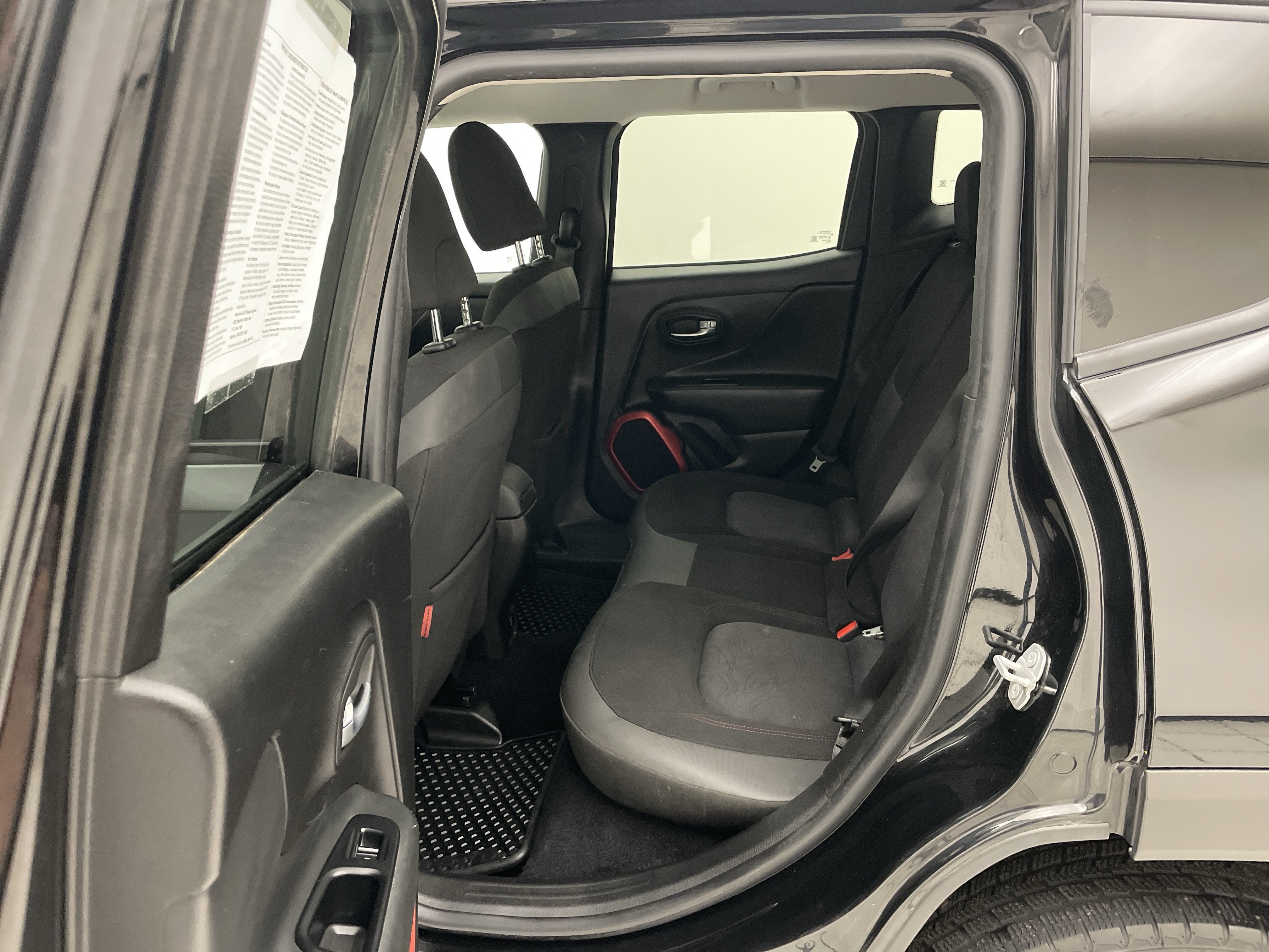 2017 Jeep Renegade Trailhawk