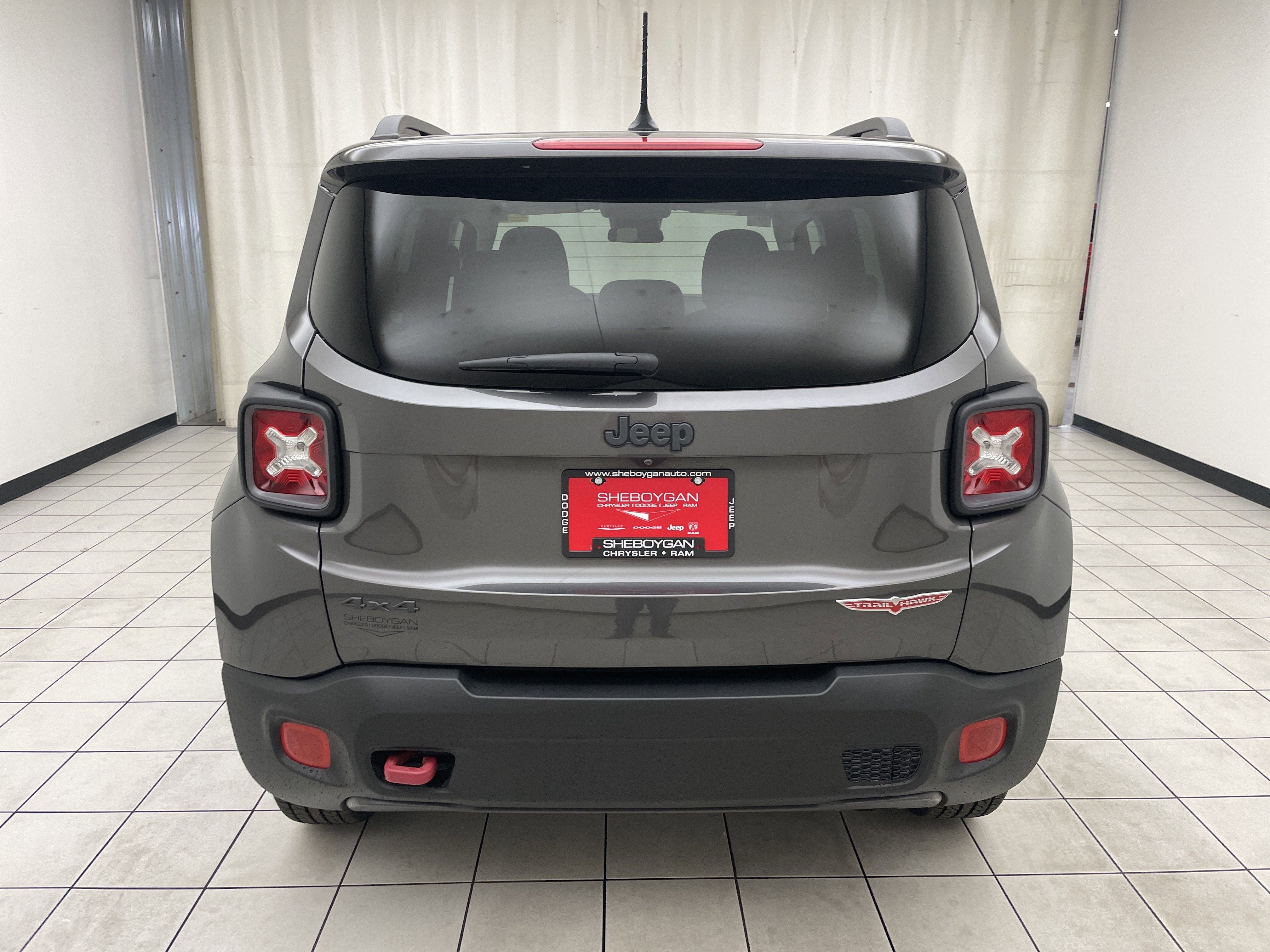 2016 Jeep Renegade Trailhawk