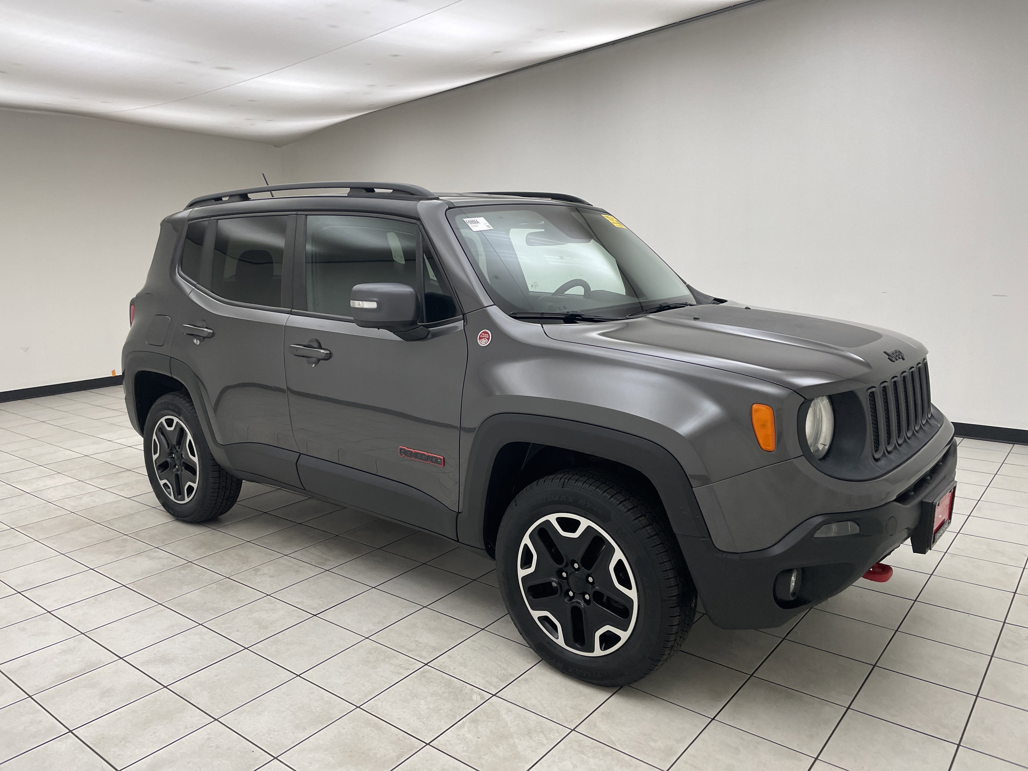 2016 Jeep Renegade Trailhawk
