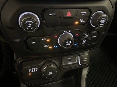 2023 Jeep Renegade Latitude 4x4