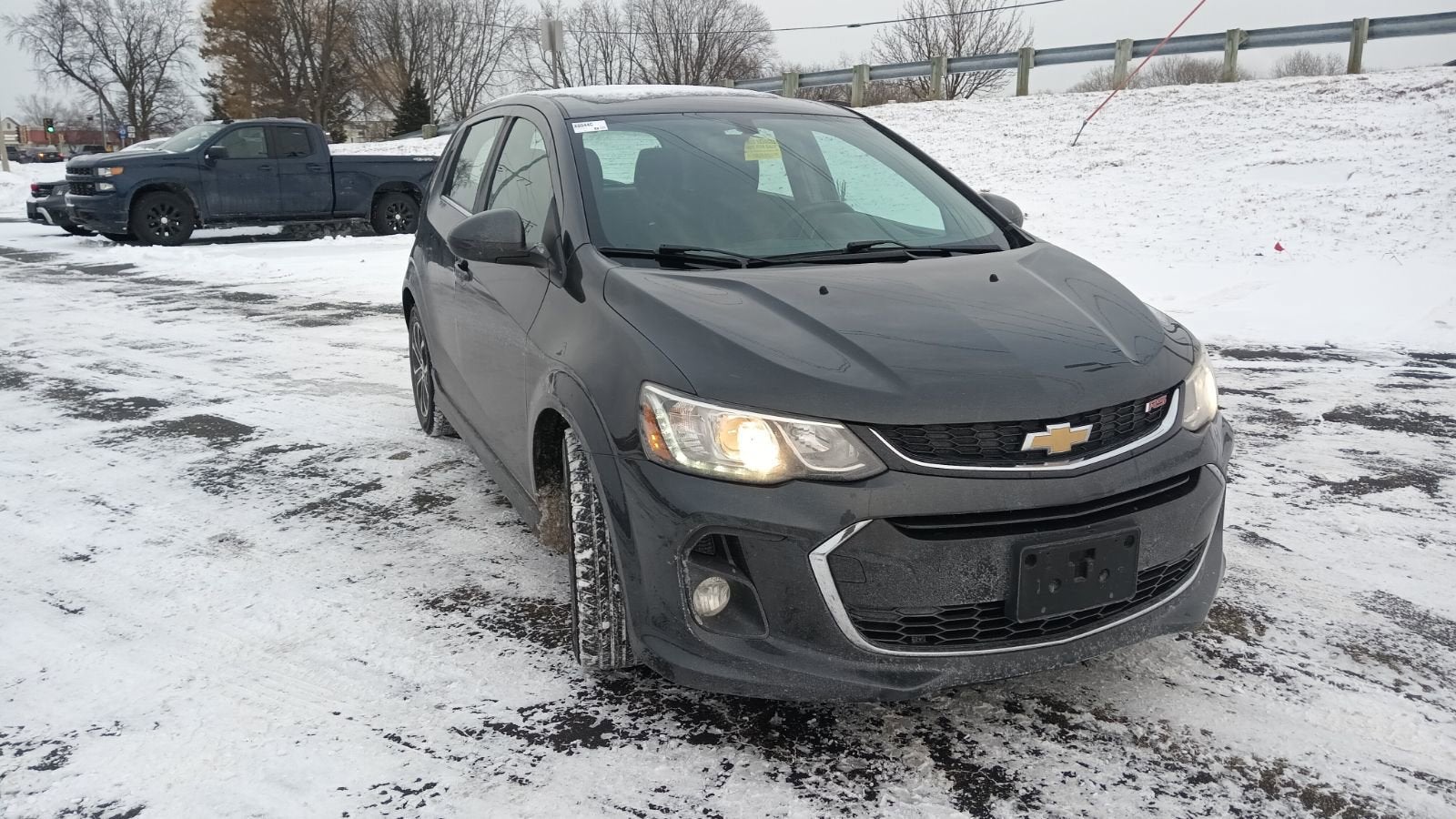 2017 Chevrolet Sonic LT