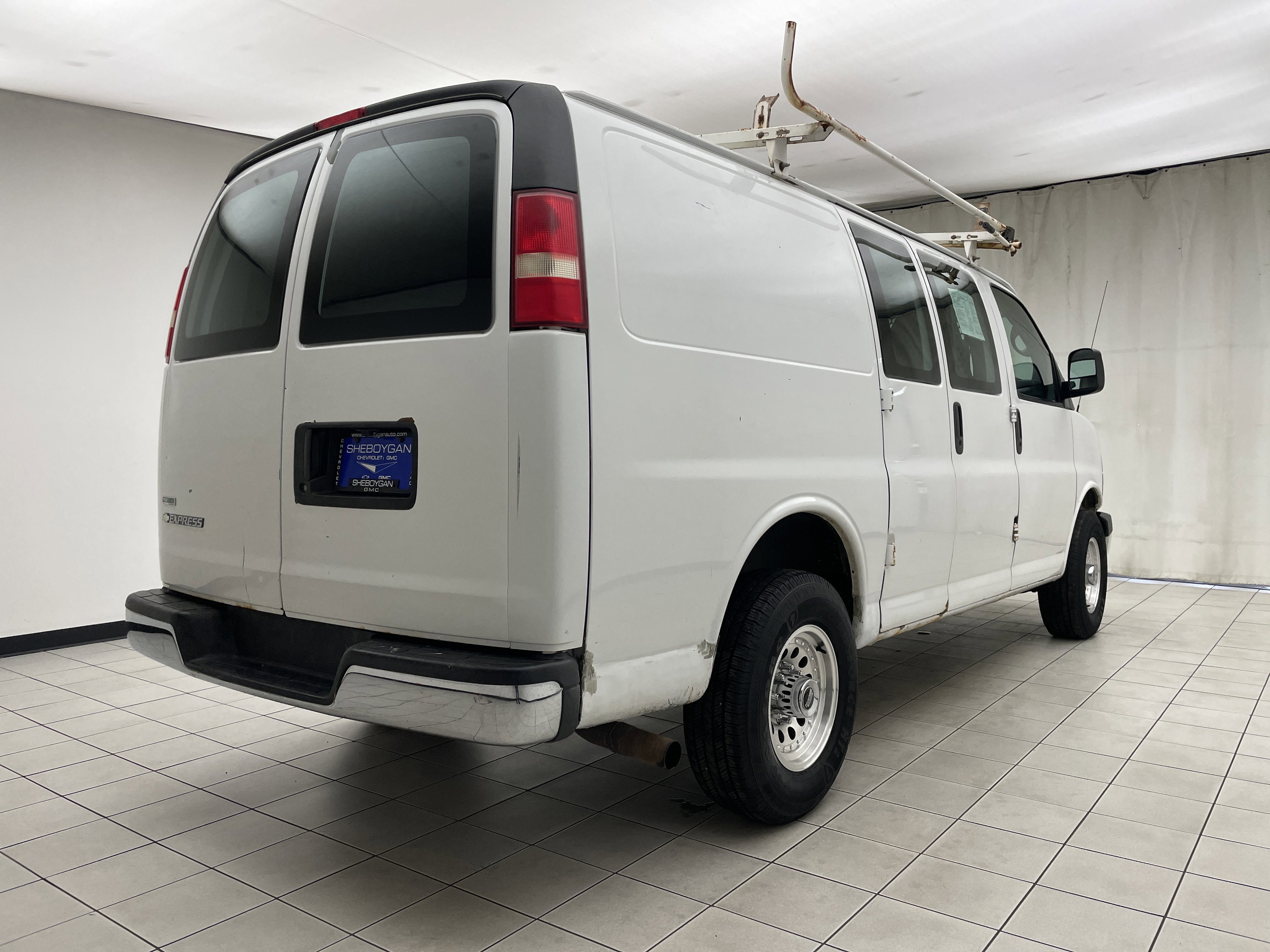 2012 Chevrolet Express Cargo 2500 RWD 2500 135"